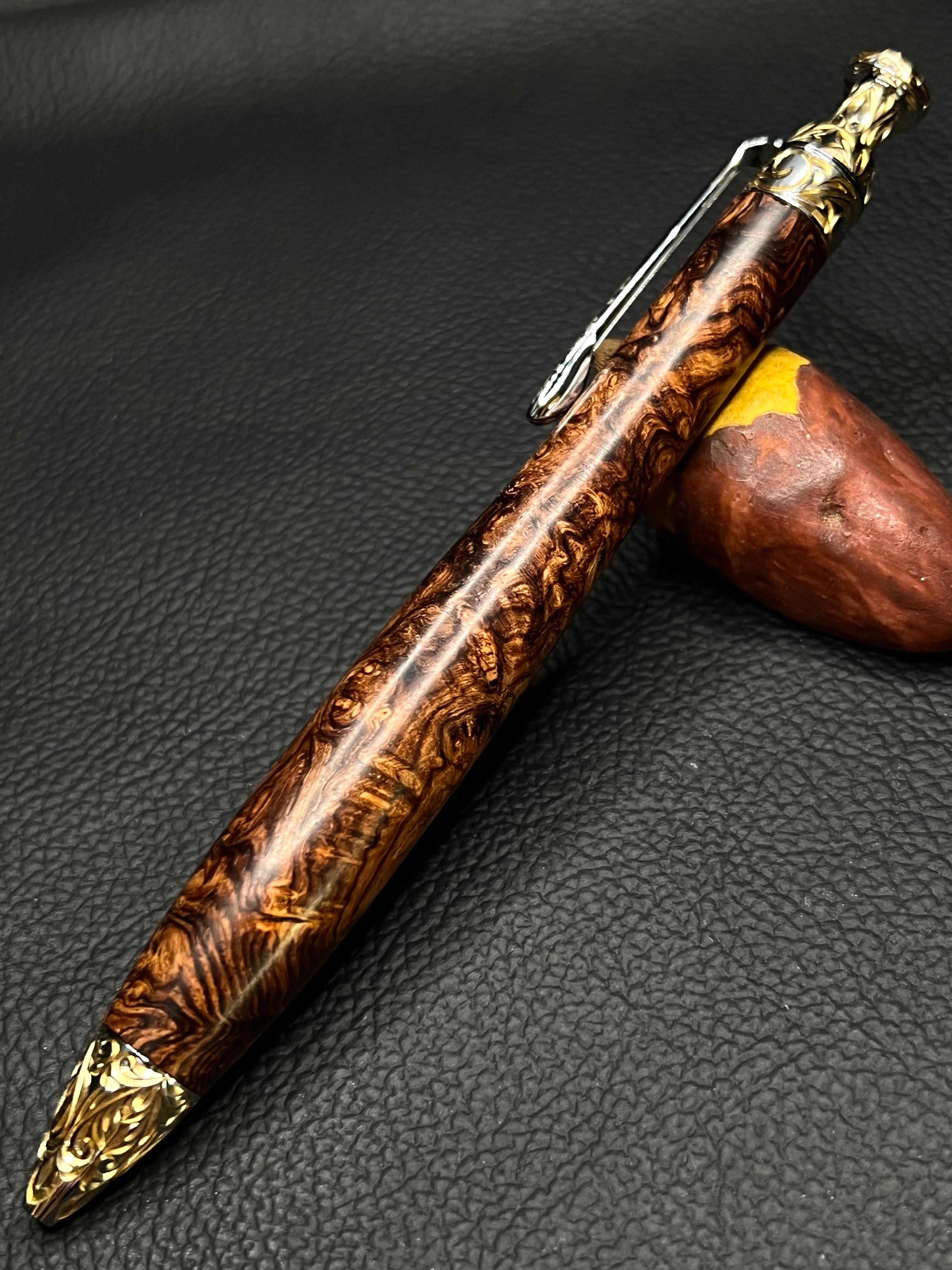 こぶた工房 シャープペンシル 黒柿0.5mm こぶた工房 黒柿孔雀杢