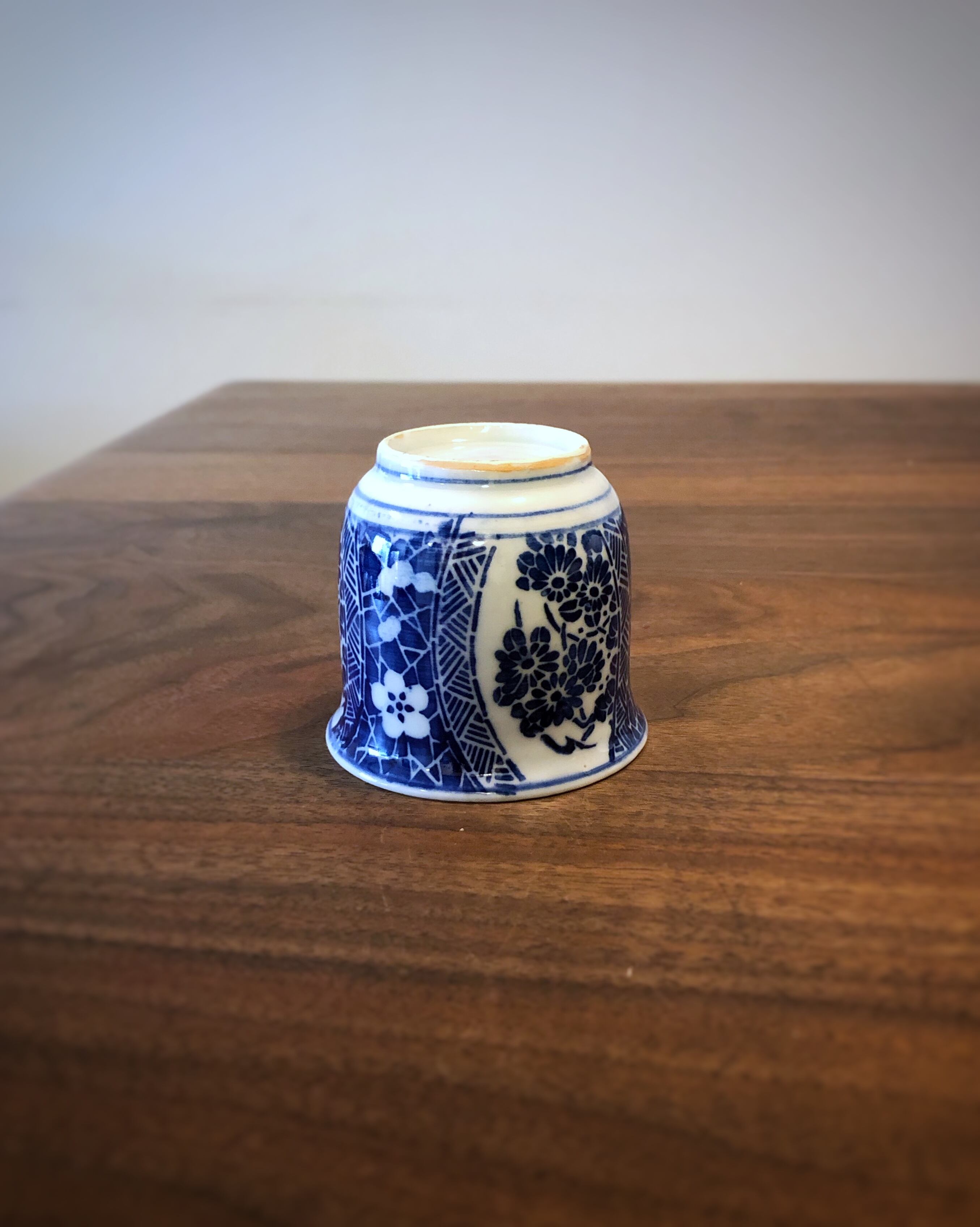 古伊万里 蕎麦猪口 無傷完品 蘇轍 印判 宝珠 軍配 団扇 経巻 宝巻 太湖