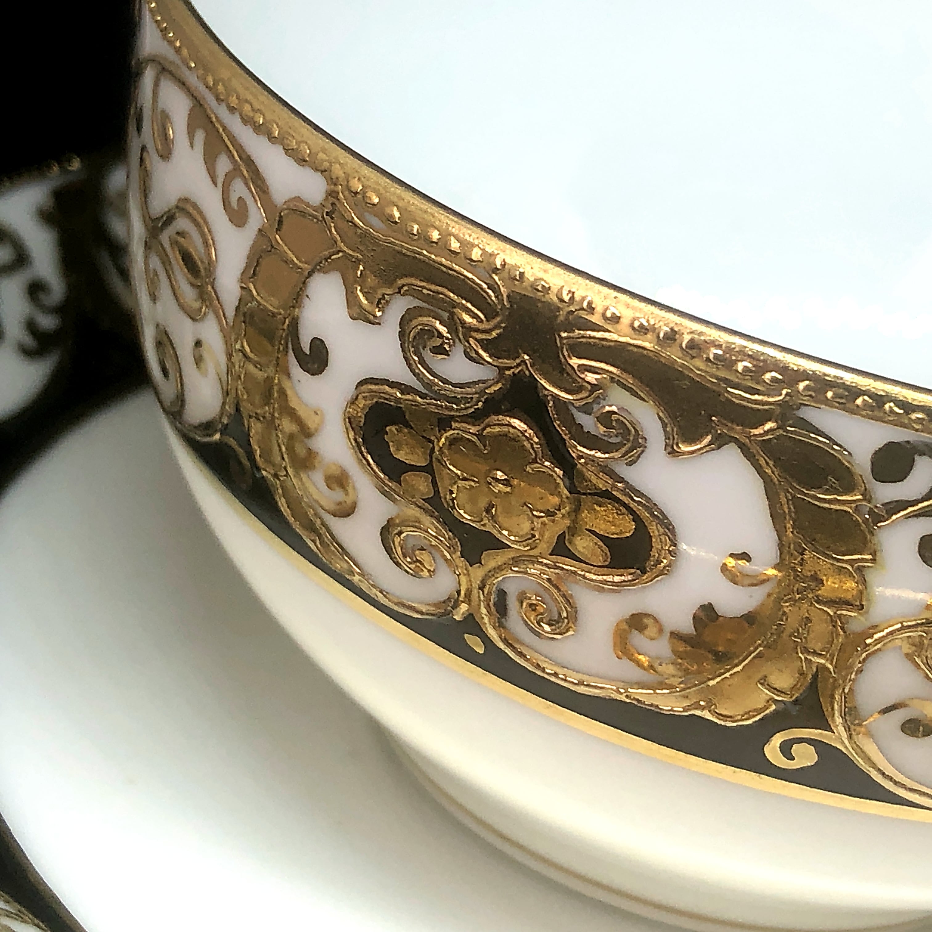 オールドノリタケ 金盛上花籠図紋両耳皿 オールドノリタケ金盛上花籠図