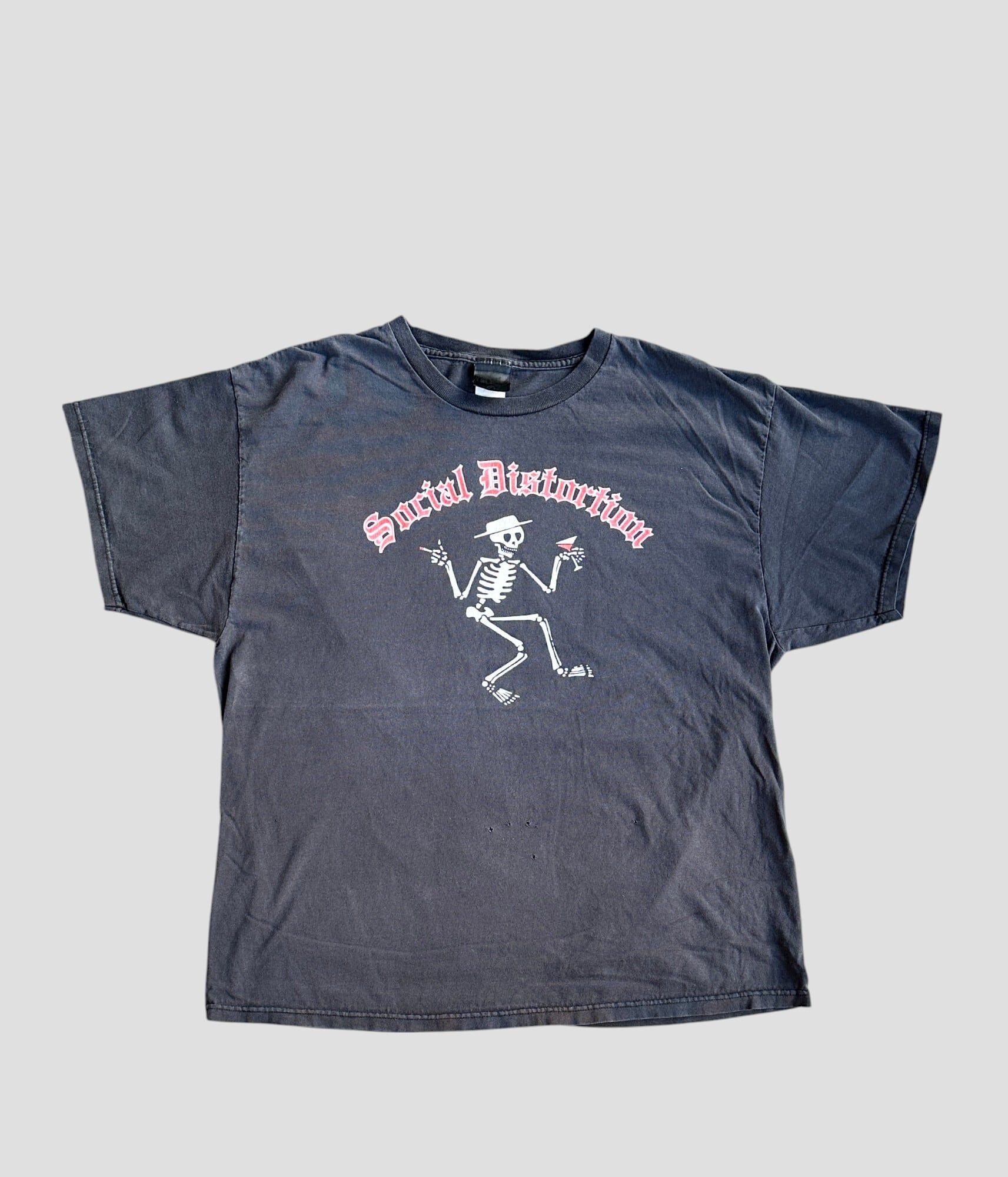 Social Distortion- Vintage 90-00s Rock Band T-shirt | BEGGARS