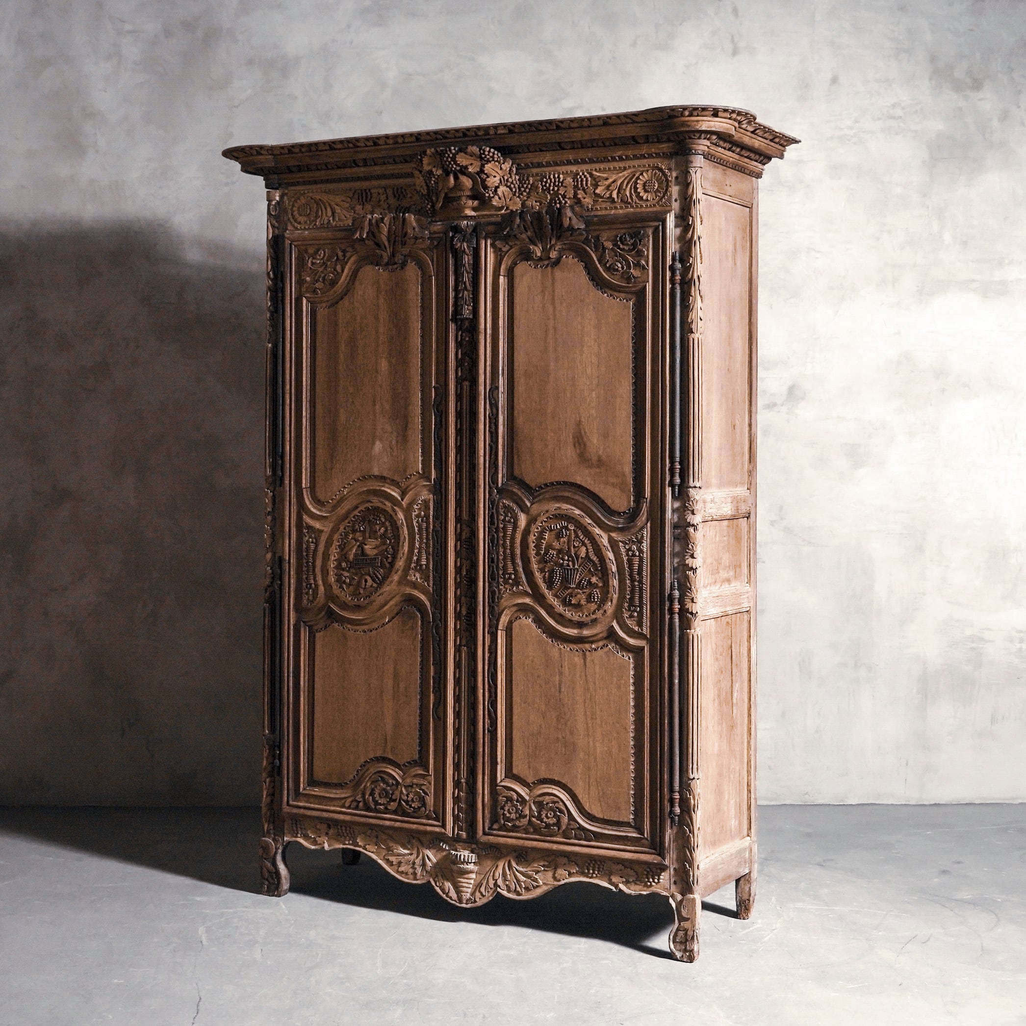 eauビンテージ ドロワーキャビネット 剥離 eauビンテージ ドロワー