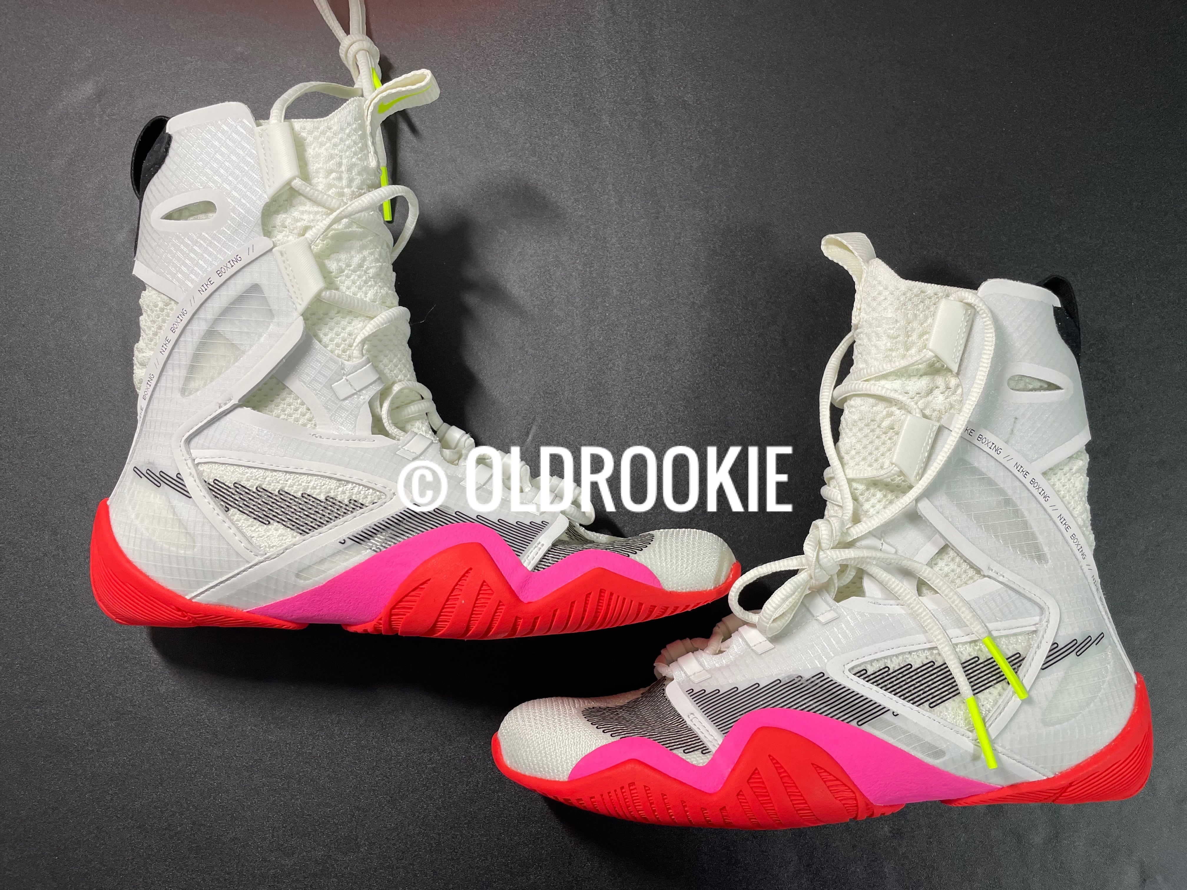 NIKEナイキハイパーko2ニューリミテッド 東京オリンピックカラー