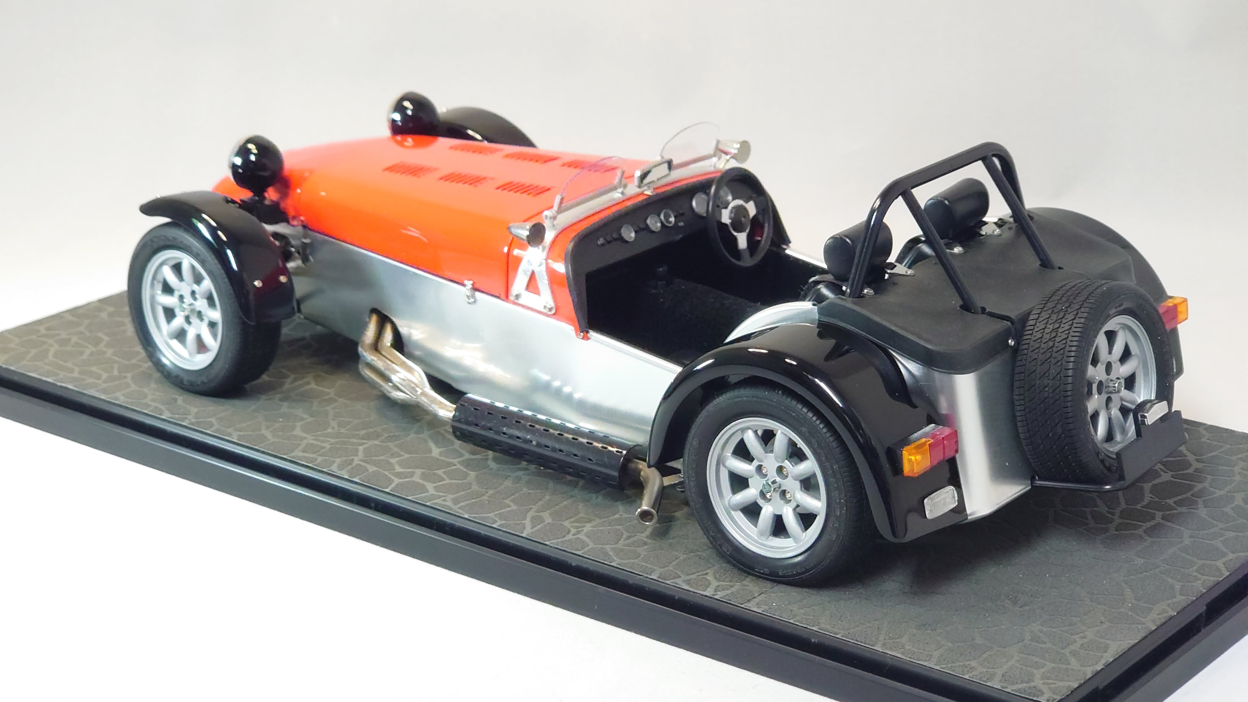 タミヤ 1/12 ケーターハムスーパーセブン BDR サイクルフェンダー