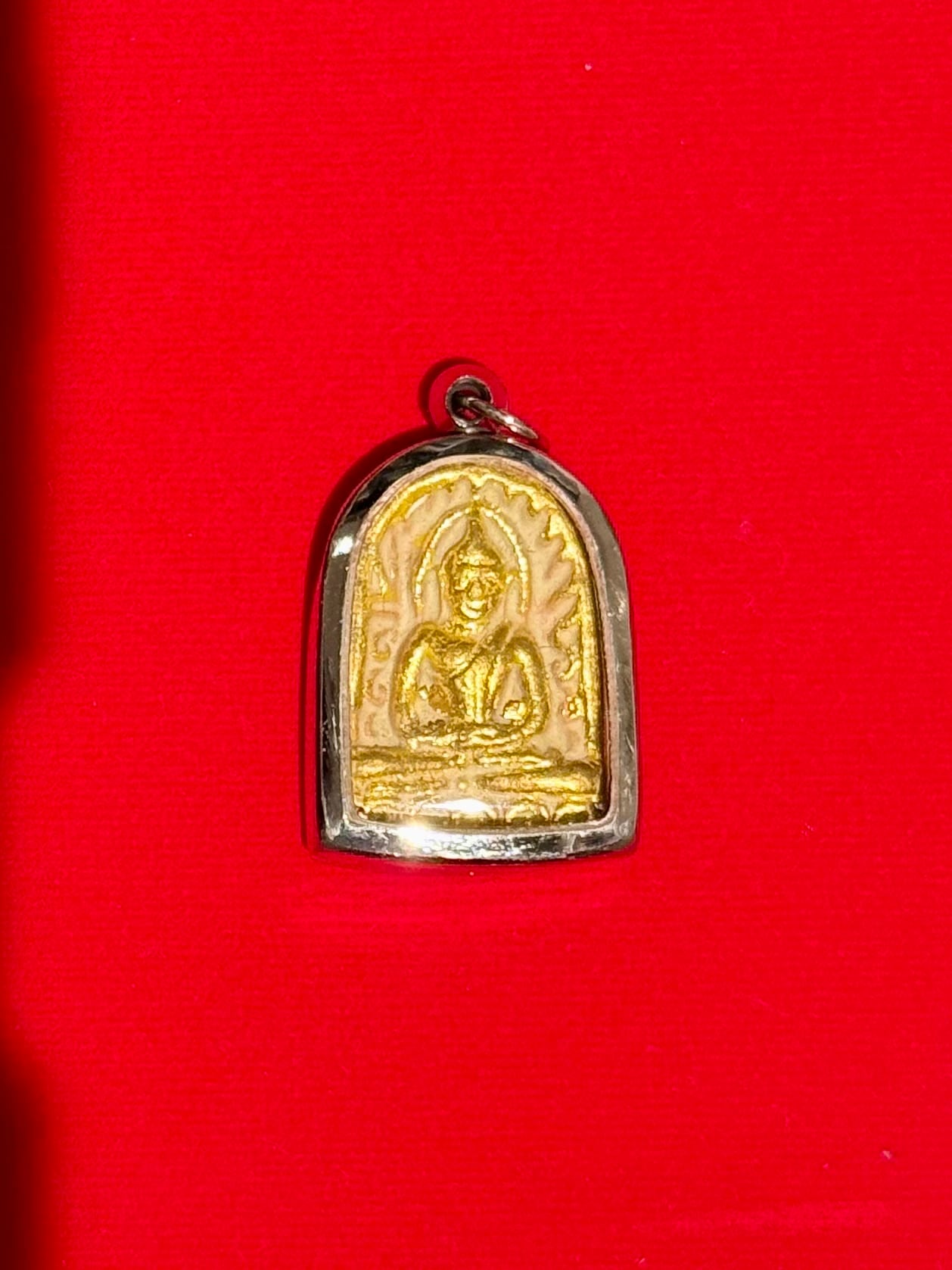 タイお守りプラクルアンクルーバー・クリッサナ2559年(037)