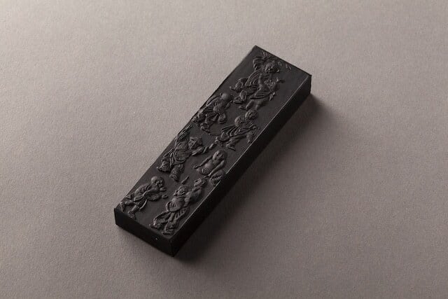 老舗高級稀少ヘラ古墨極上 2点44gx2格安！ 老舗高級稀少ヘラ古墨極上2