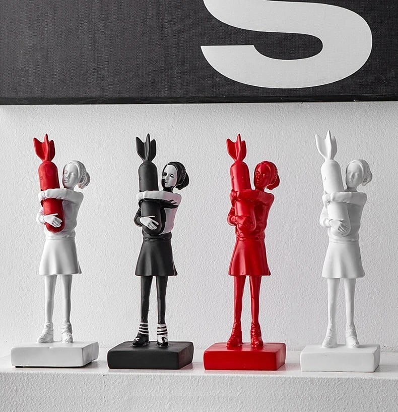 バンクシー Banksy 白 ホワイト 赤 レッド 少女と爆弾 爆弾愛 Bomb