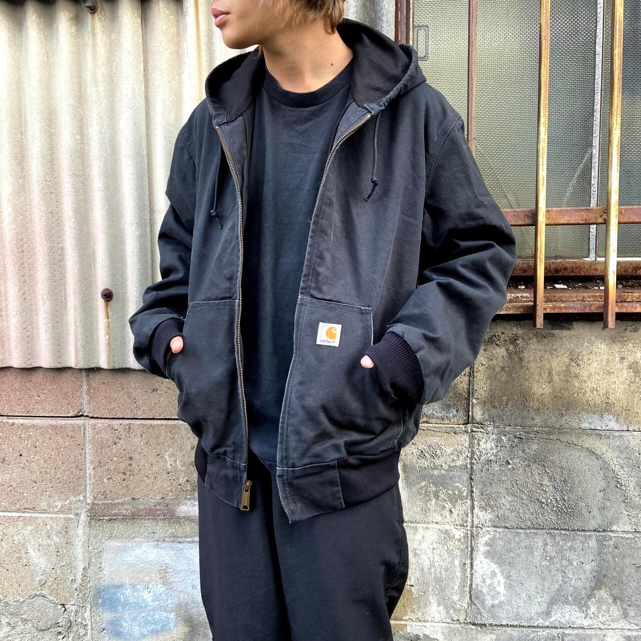 Carhartt USA製アクティブジャケットブラック黒ダック