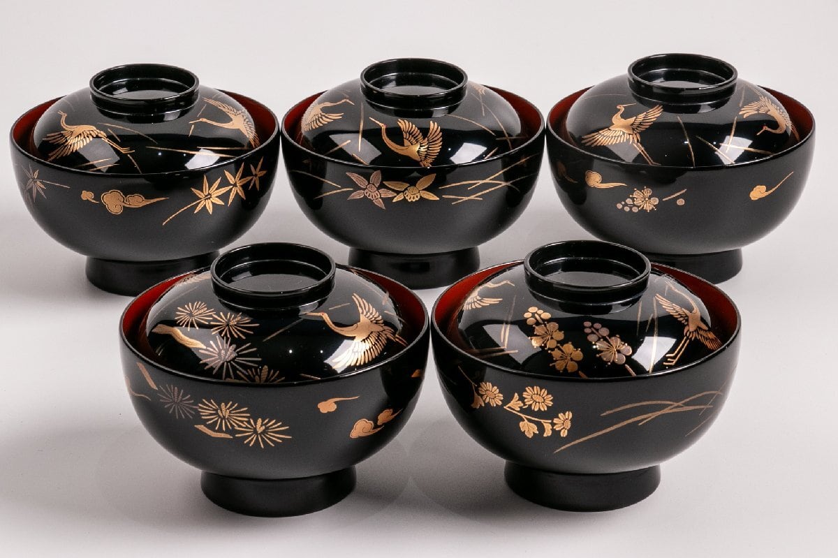 輪島塗り漆器 卓上膳 黒色円形漆器 大きめ 5客 木箱入り 美品お値下げ