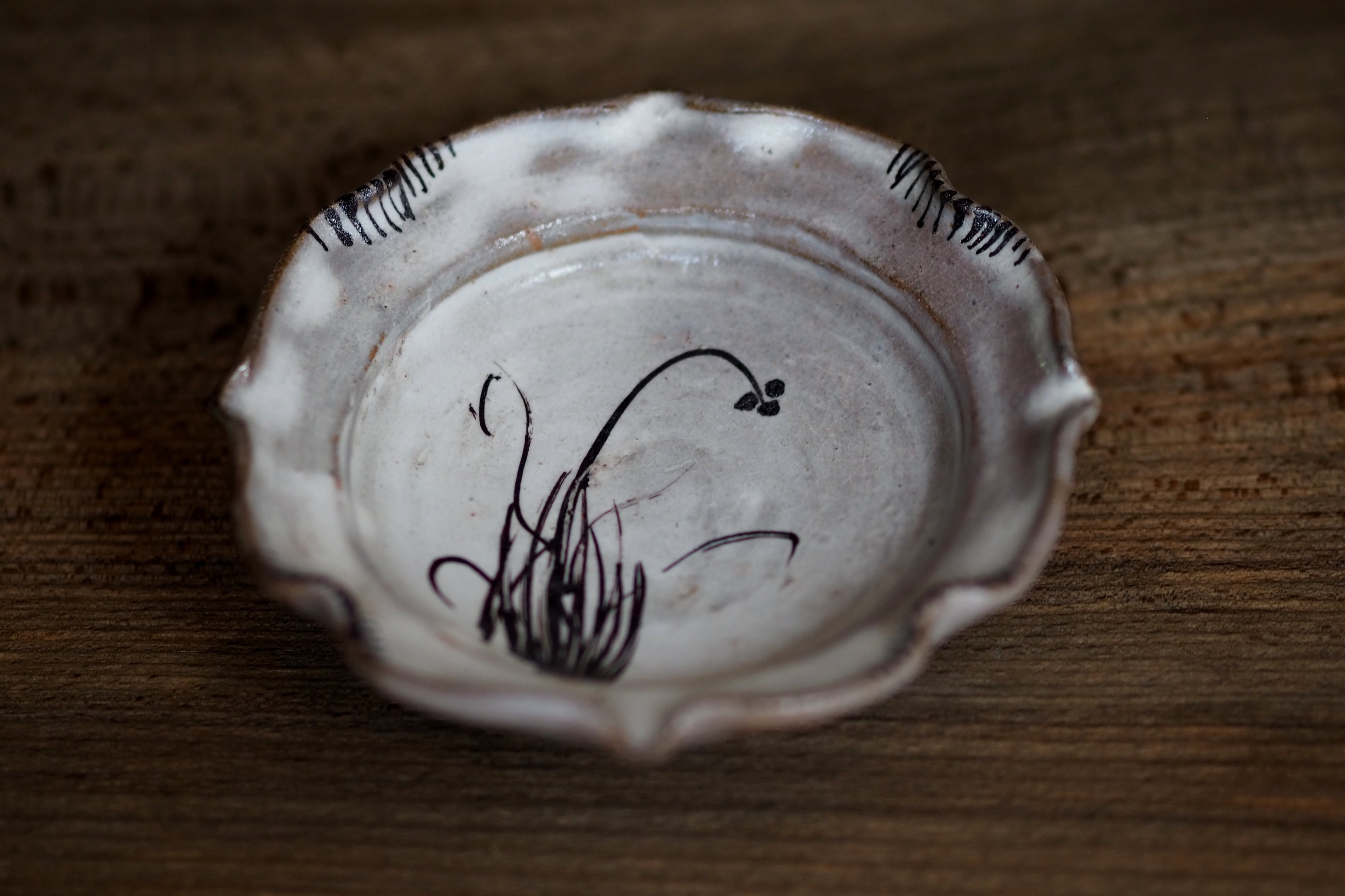 丸田宗彦 19. 粉引唐津四方銘々皿 | 陶屋なづな