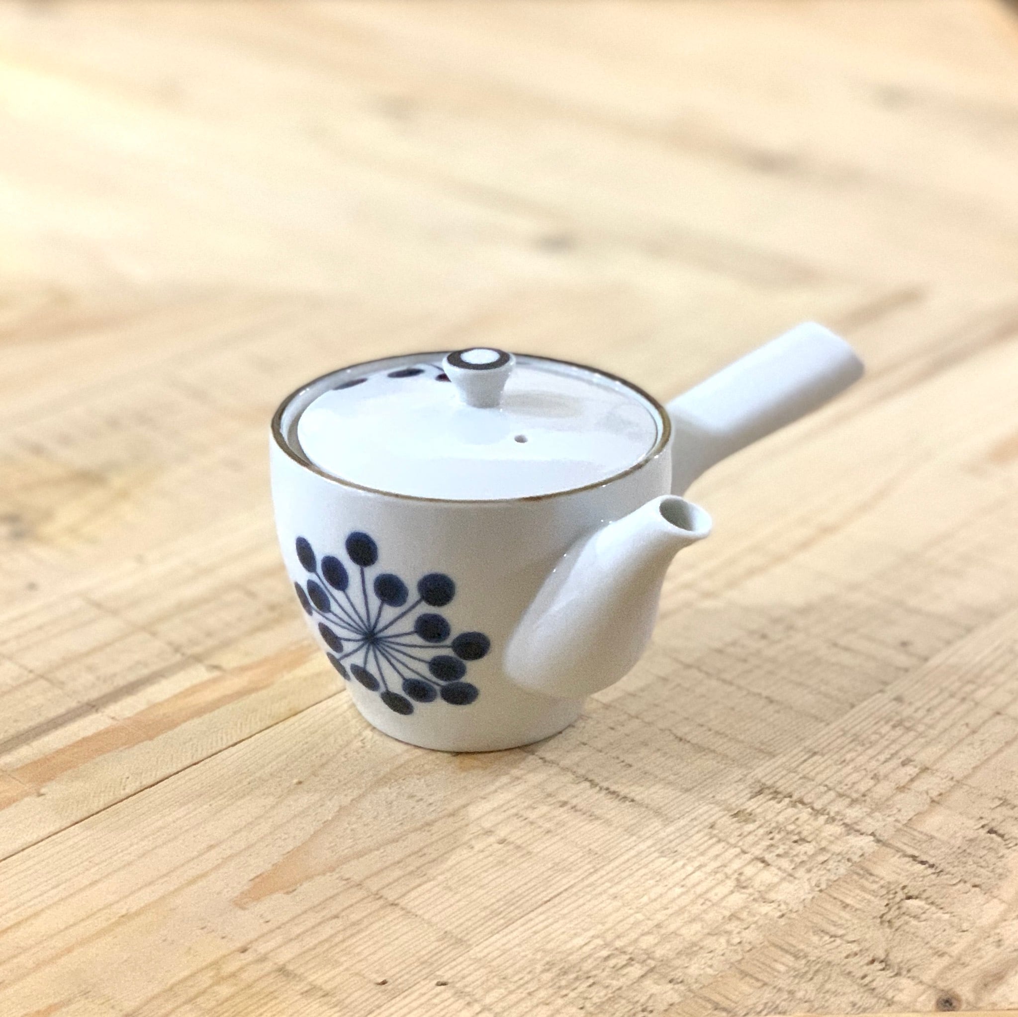 はなてん模様 急須 | 24to3［西富陶磁器オンラインストア 有田焼