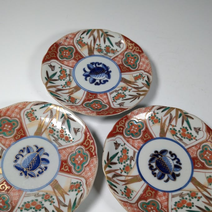 古伊万里 金彩 色絵皿 白抜き技法 兎 花籠 雪輪 大皿 【公式通販】