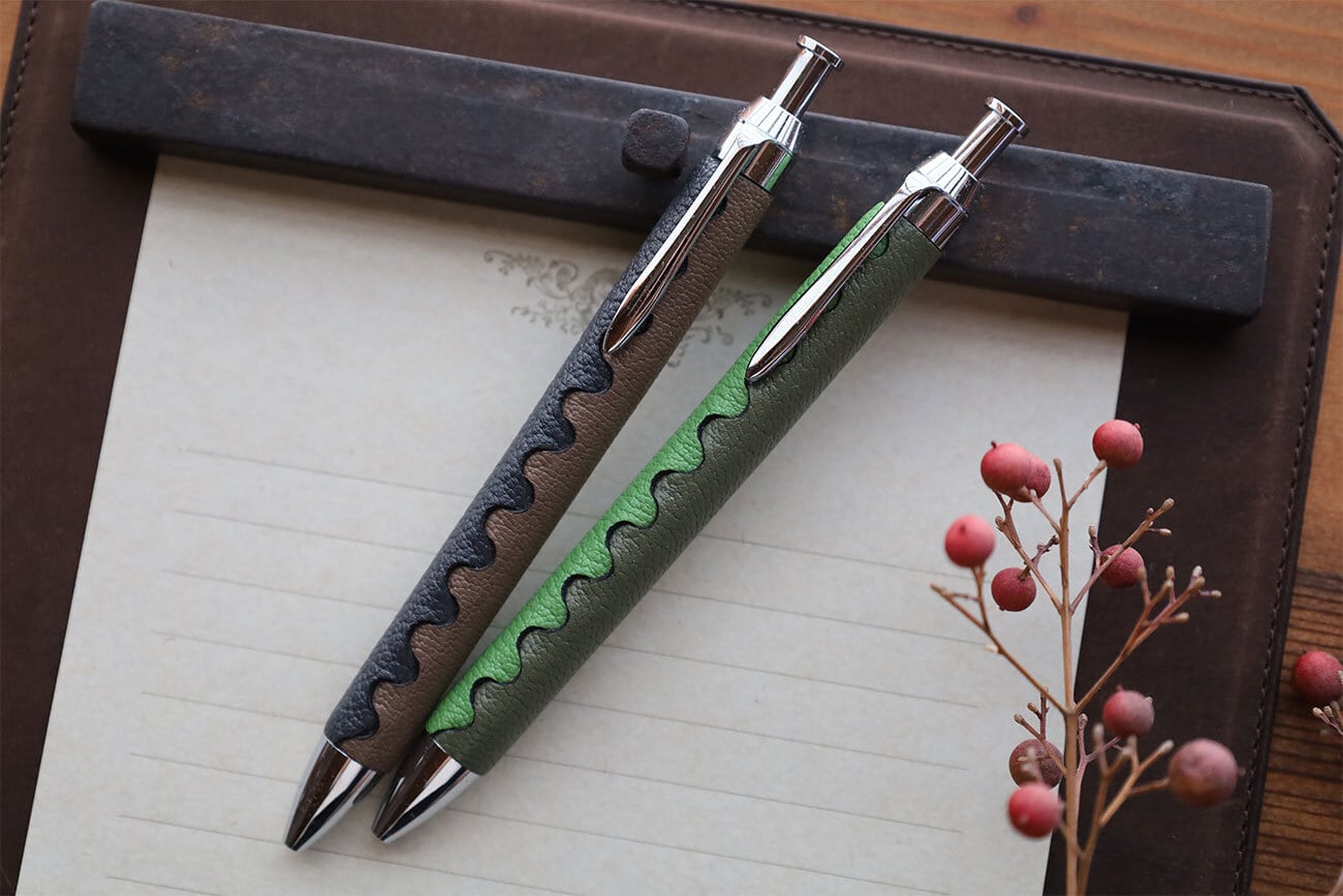 SHINARI TACHIWAKI グリーン 黒桟×クロコ ボールペン