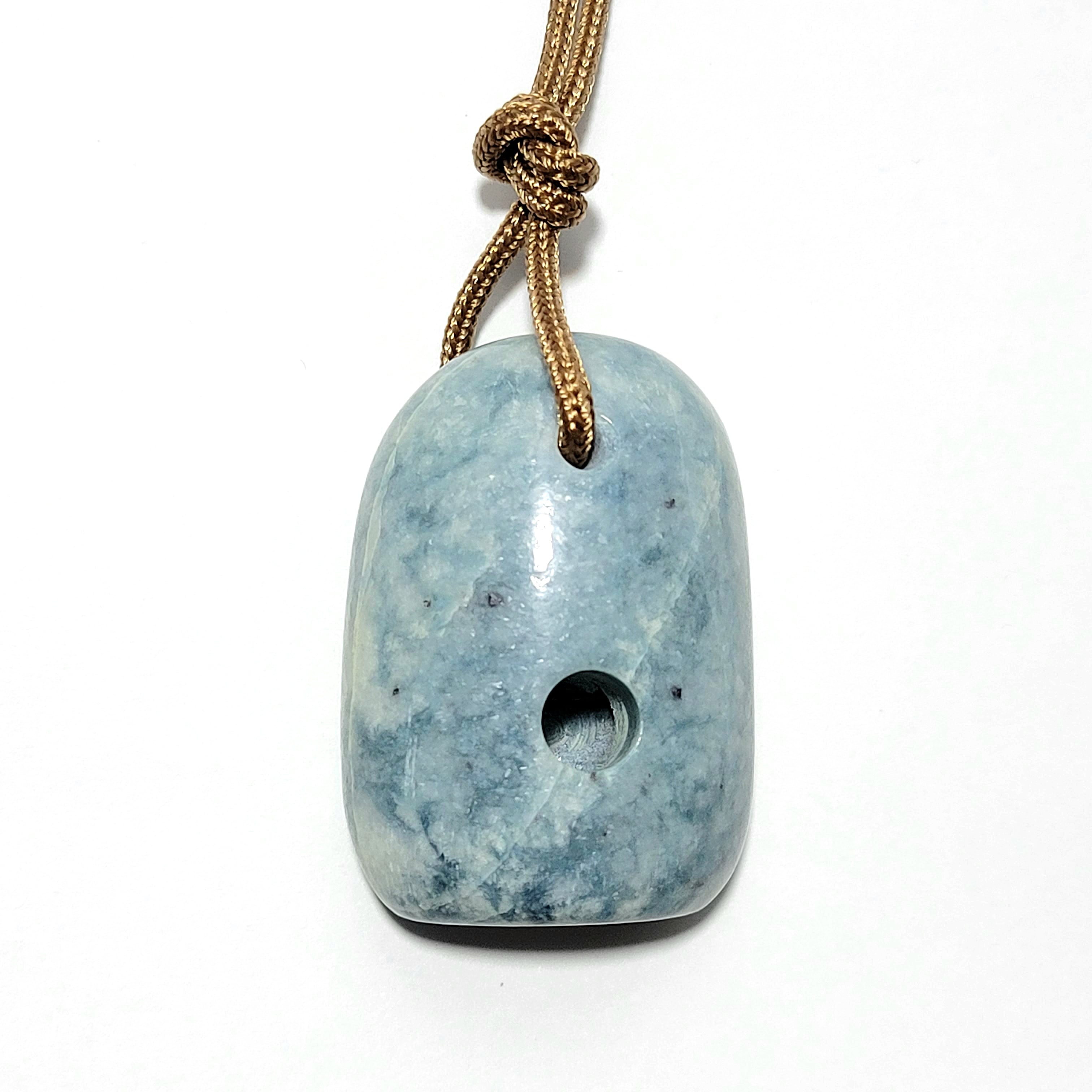 糸魚川翡翠:石笛 BIB0040 | 糸魚川翡翠工芸家 赤羽可行BASE