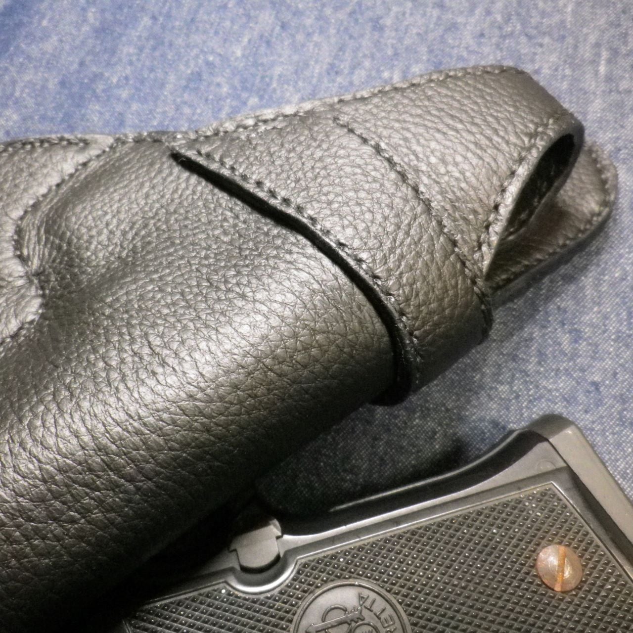 本革製ベレッタM92F用ヒップホルスター | JTGS（ガンホルスターの専門店）