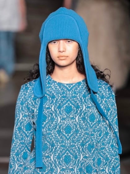 FUMIE＝TANAKA 耳当てニット帽 FUMIE＝TANAKA 耳当てニット帽 FUMIE