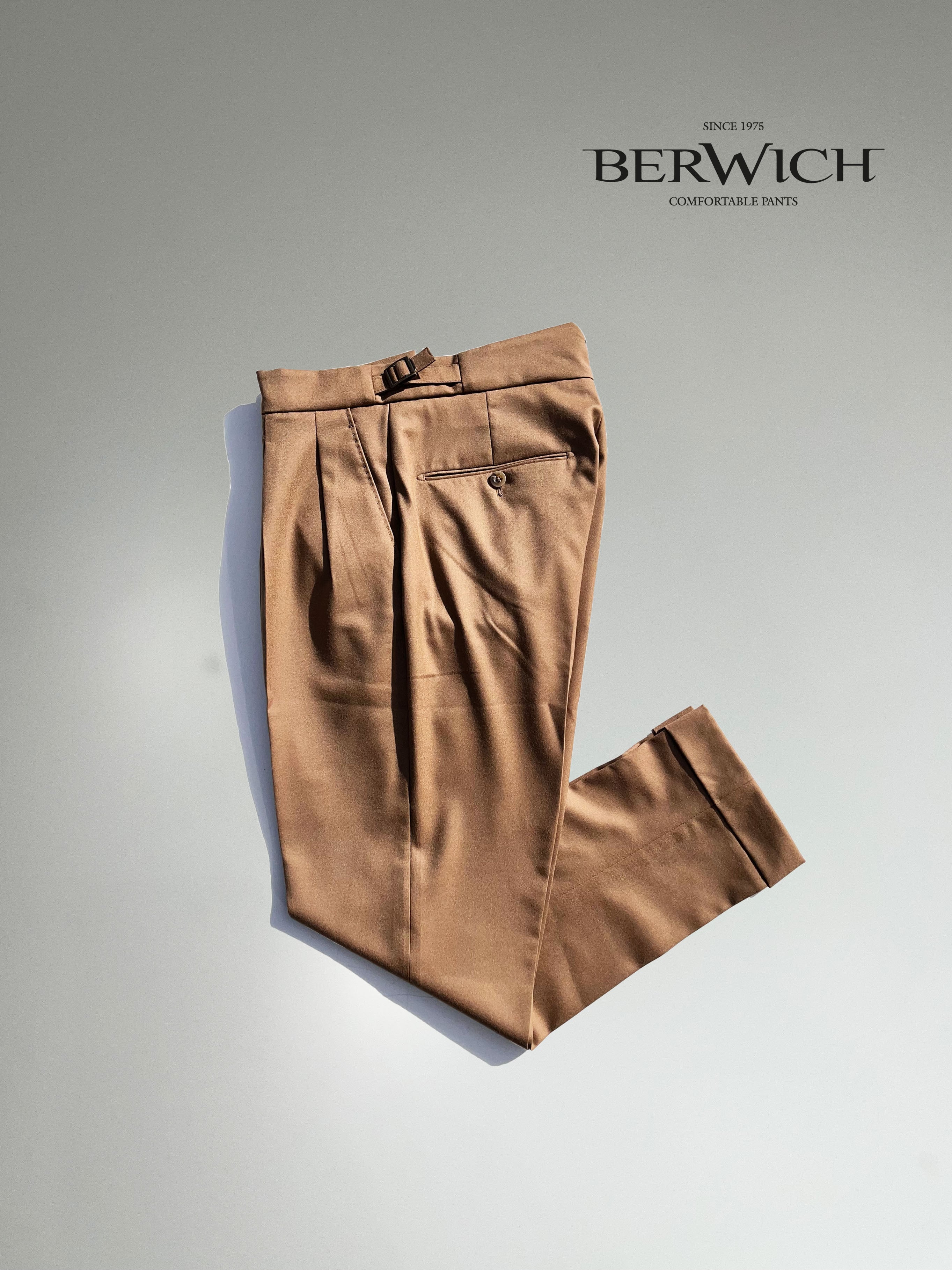 BERWICH／Scotch 【46】テラコッタカラー BERWICH（ベルウィッチ