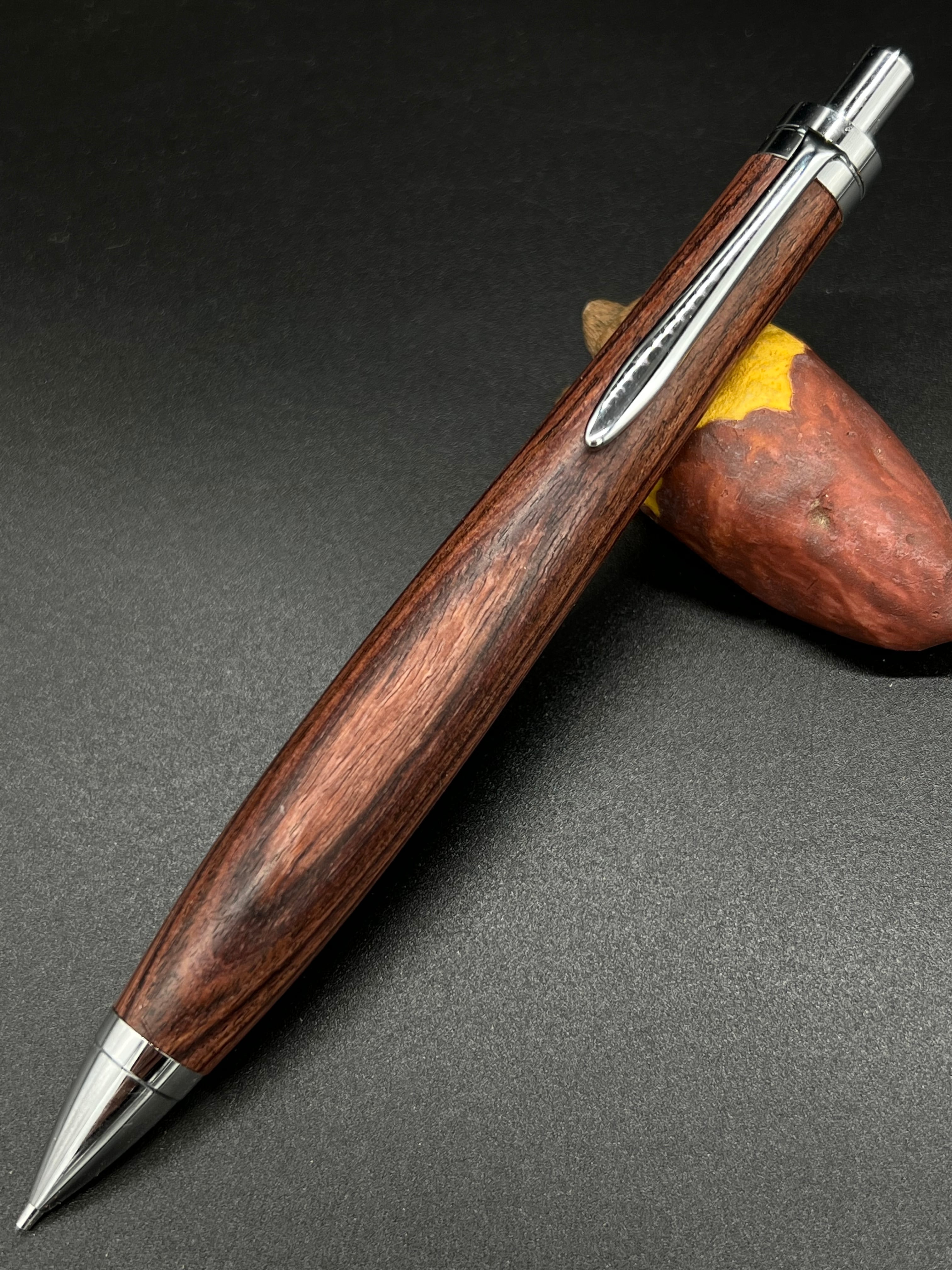 30 キングウッド | こぶた工房