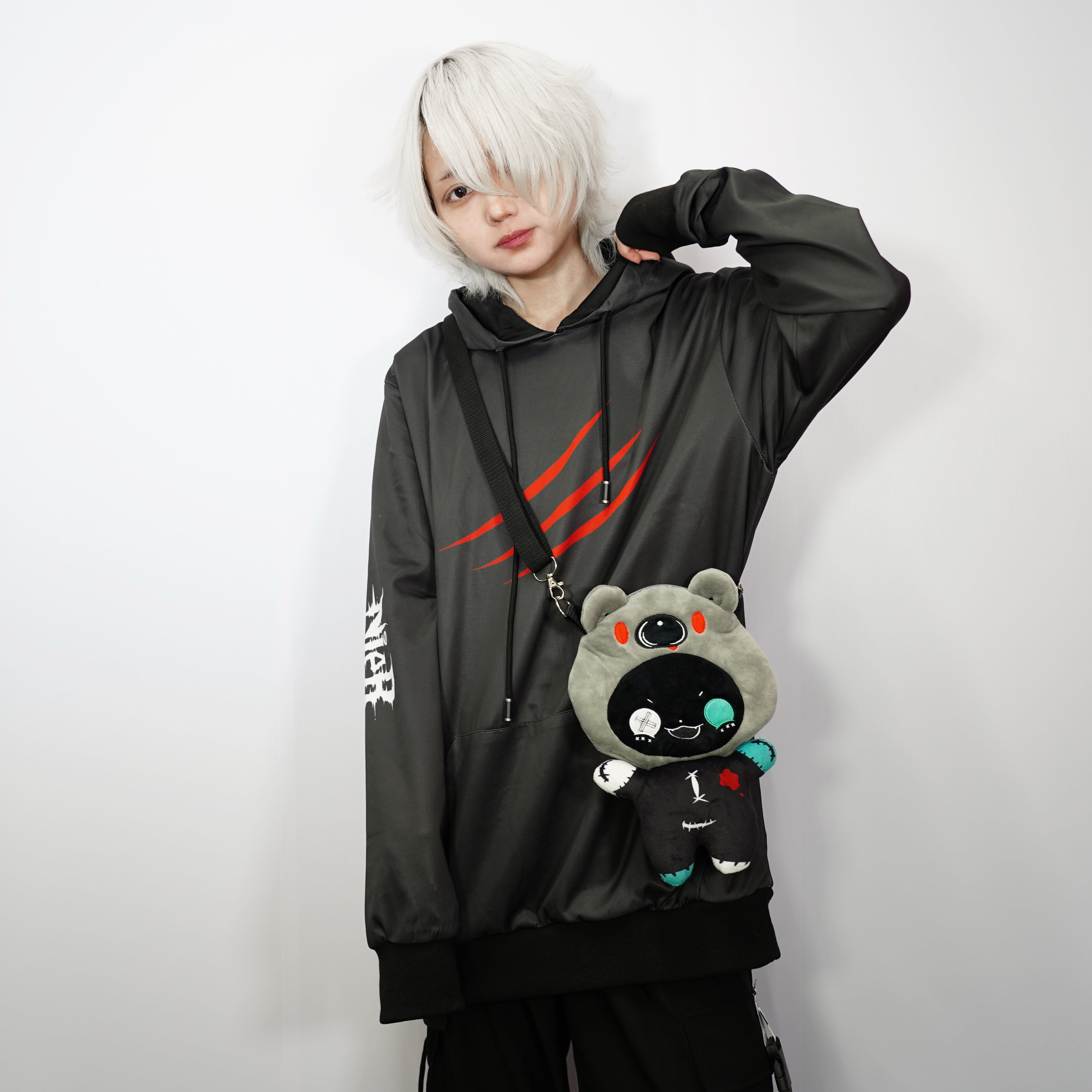 グル〜ミ〜×NIERコラボデザイン 2WAYぬいぐるみポシェット【シエル