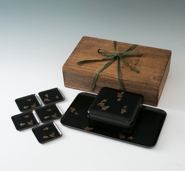 平安象彦 忍草蒔絵 羊歯 シダ しのぶ蒔絵 真黒 菓子器 銘々盆 角盆