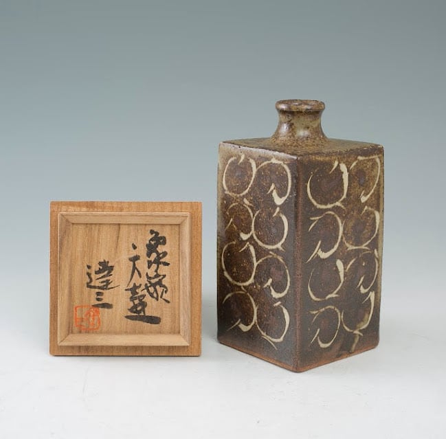 島岡達三造地釉縄文象嵌方壺 共箱 人間国宝