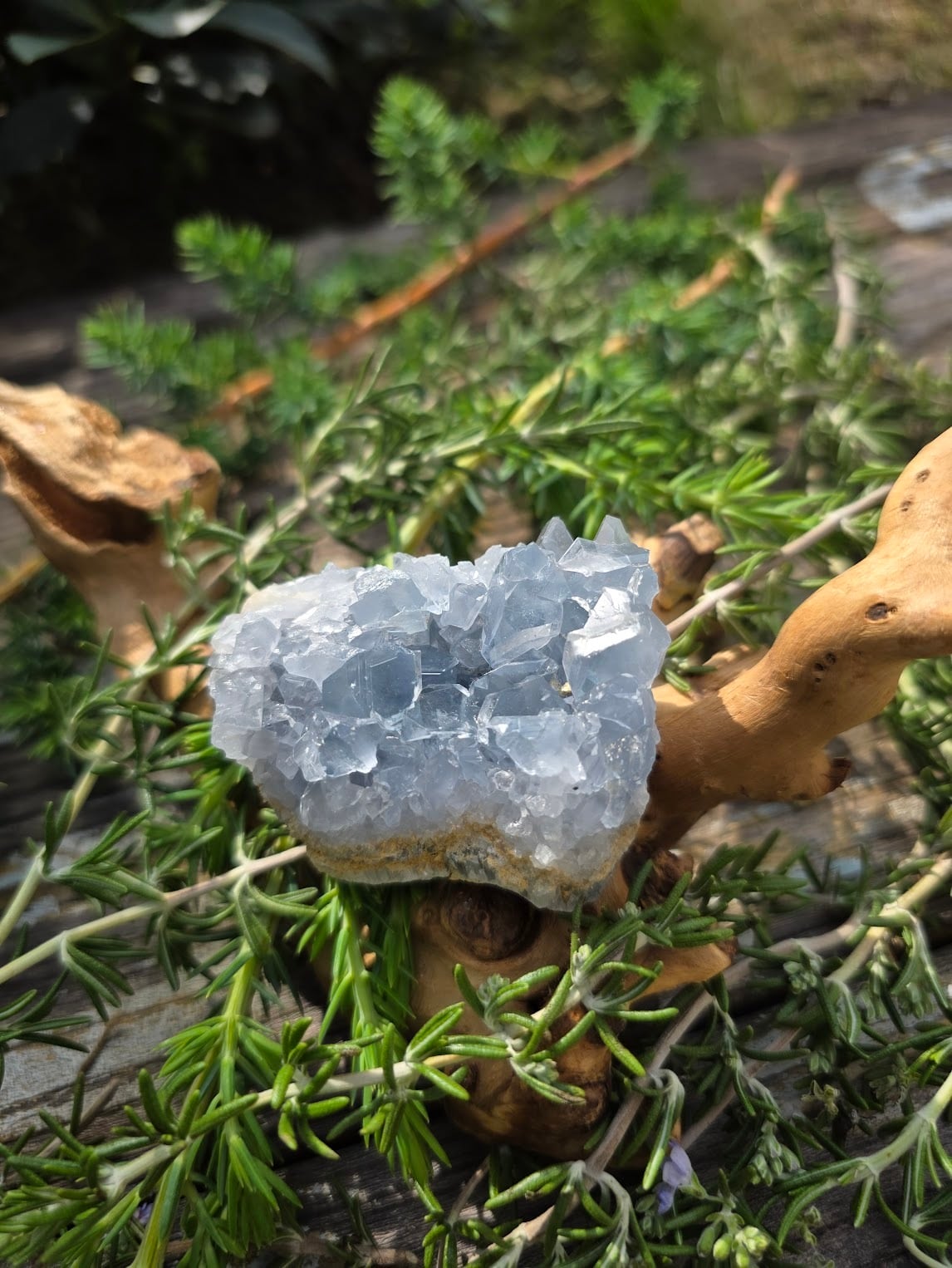 Light（〜¥10,000） | 日賀 Nichika｜祈りを込めた開運天然石