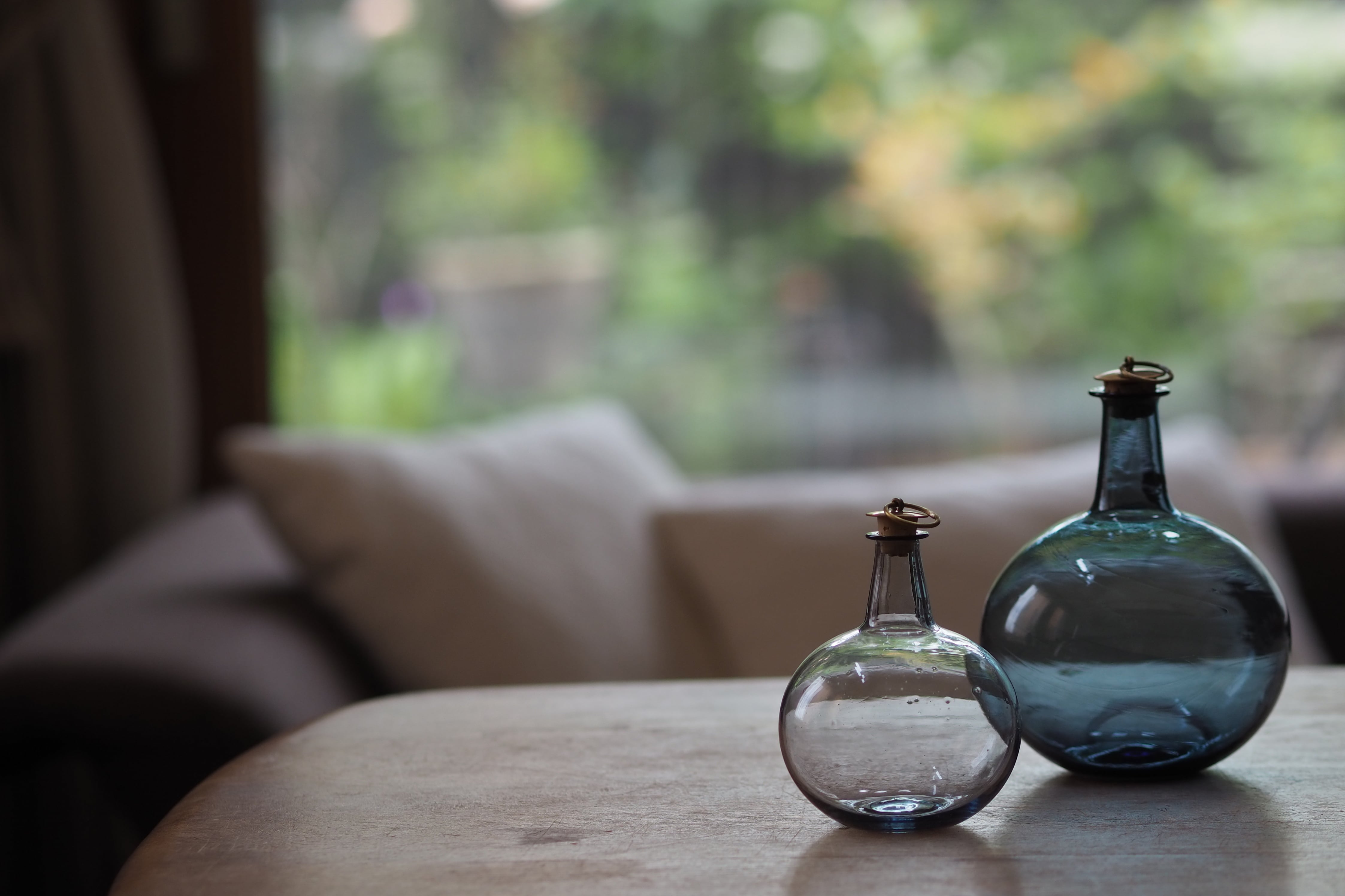 津田清和 111.藍丸酒瓶A | 陶屋なづな