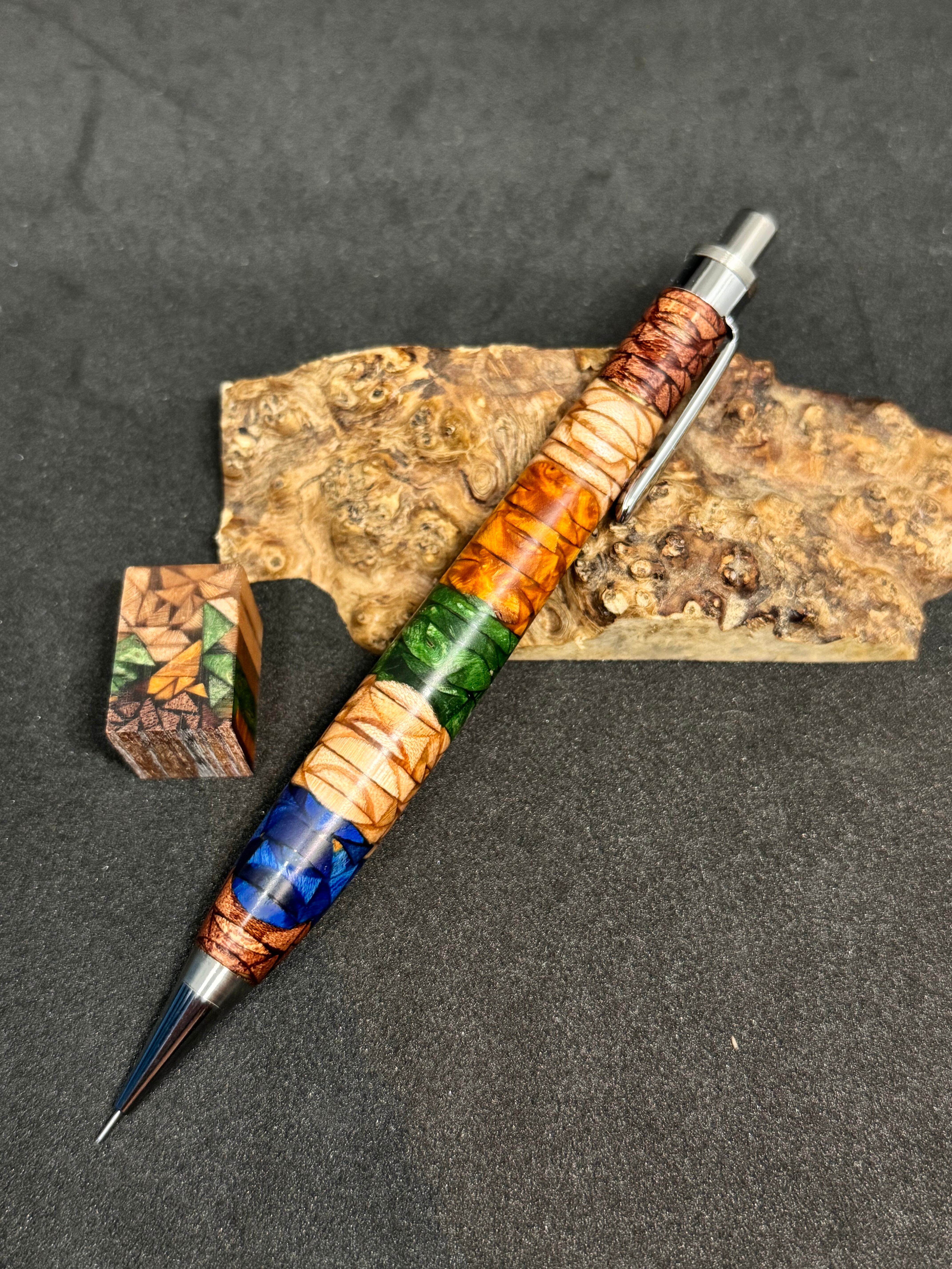 ステンドグラスウッド | YI工房