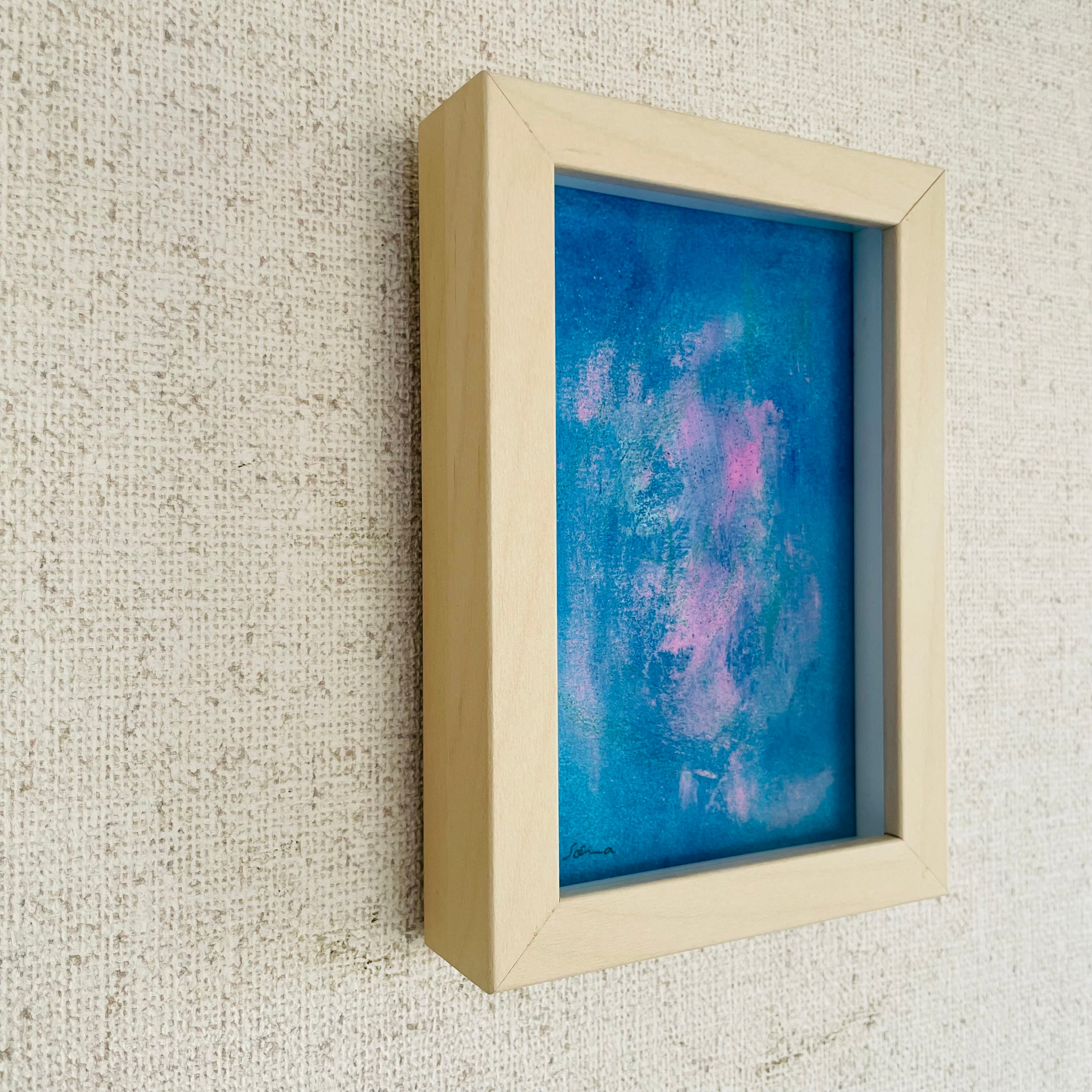 抽象的なパステル画 浮遊する人は オイルパステルであたたかい絵画を描き