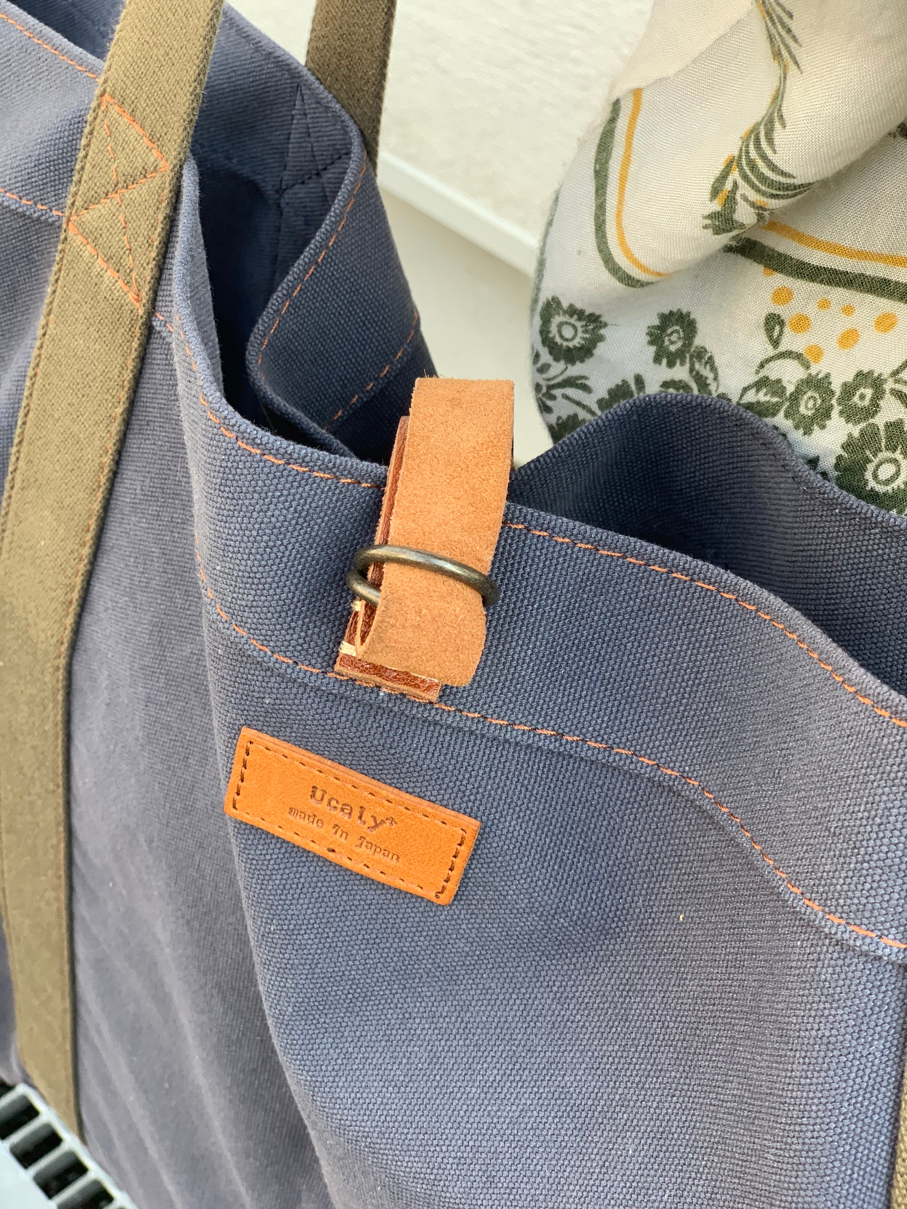 The Arth ざぁーッス ヘキサテーブル 持ち運び紐付き The Arth ざぁ