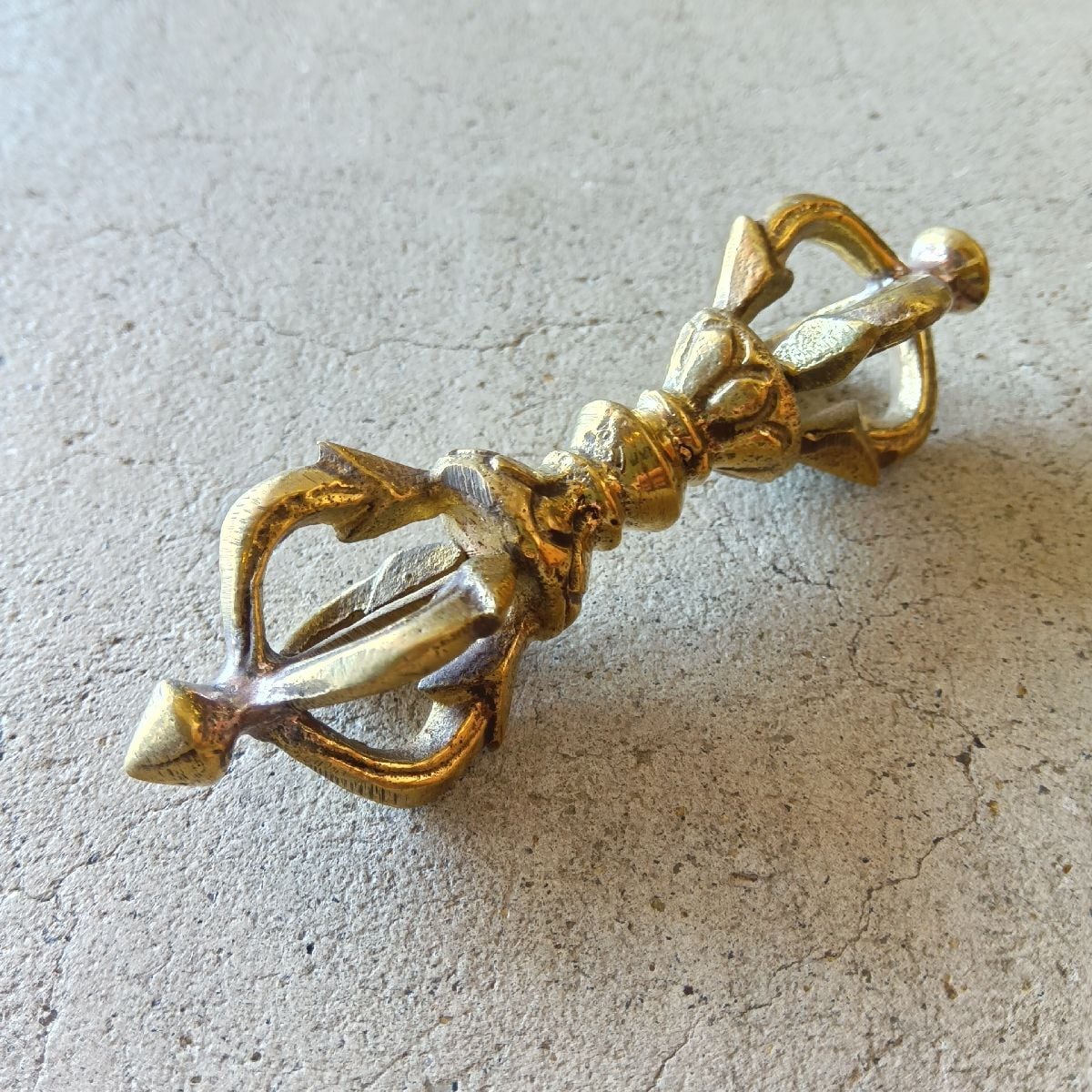 修縁堂】真鍮製 真言密教 仏具 五鈷付錫杖 金剛降魔法器仏具 修縁堂