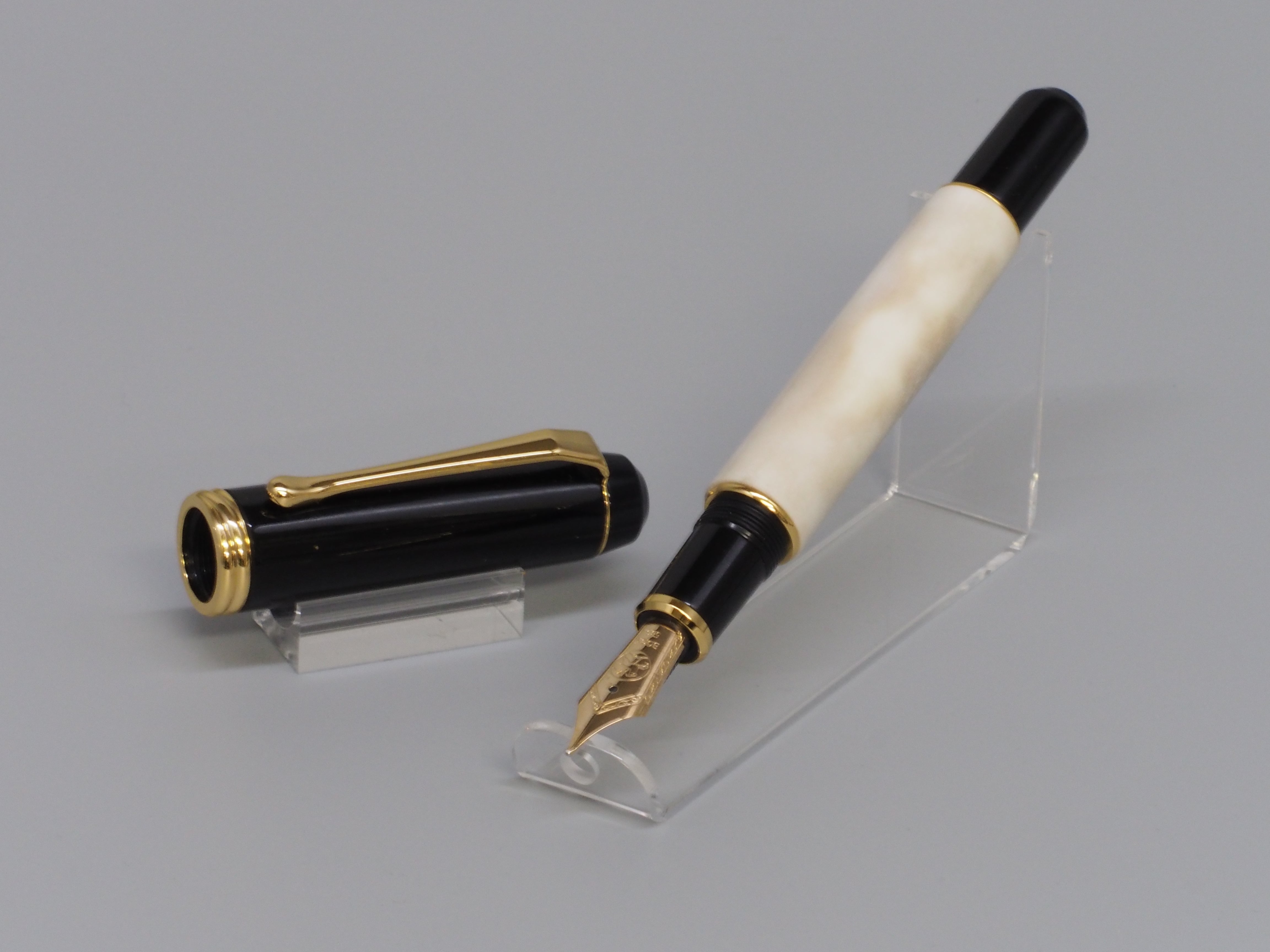 f8de5a0309a39fef20321a39553b96