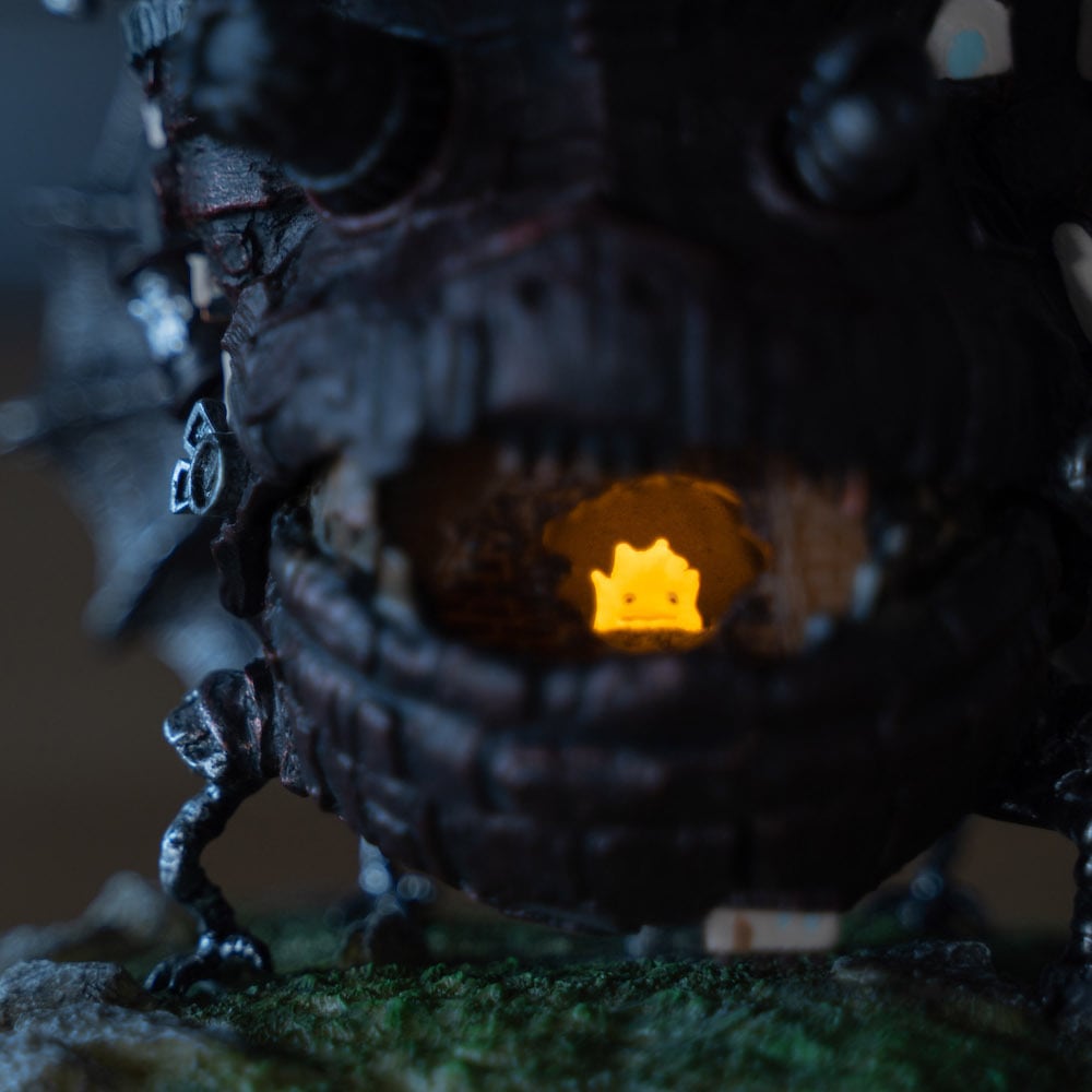 ハウルの動く城 ライトアップジオラマ（ハウル城/5623） | すすのこ