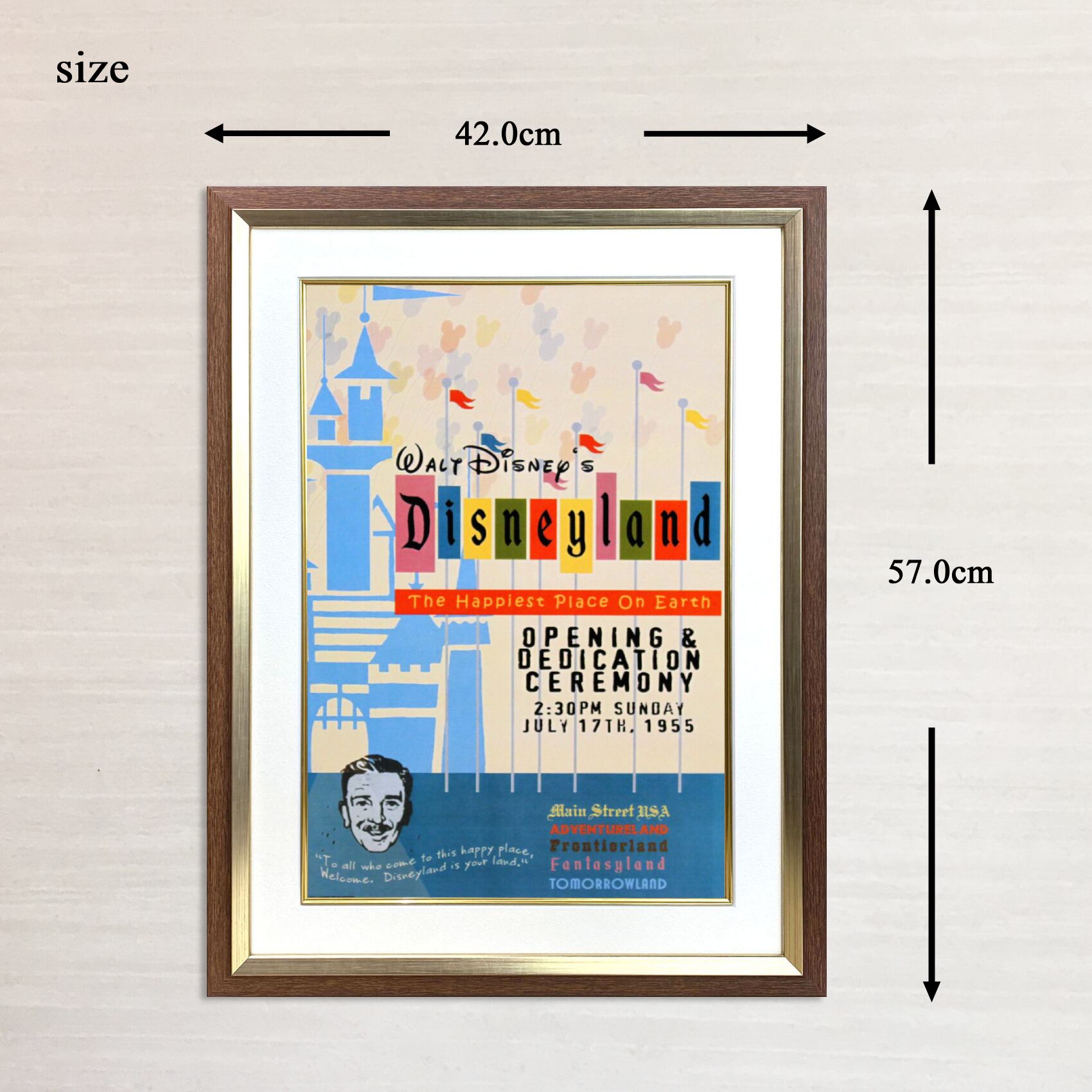 ディズニー テーマパーク「フロンティアランド/帆船コロンビア号」展示