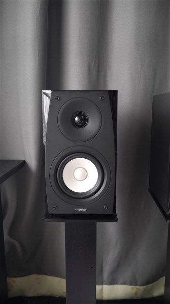YAMAHA A-U671アンプとNS-BP182スピーカーペア YAMAHA A-U671アンプと