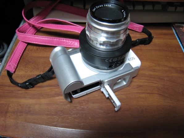 CANON EOS M200 ボディ [ホワイト] 価格比較 - 価格.com