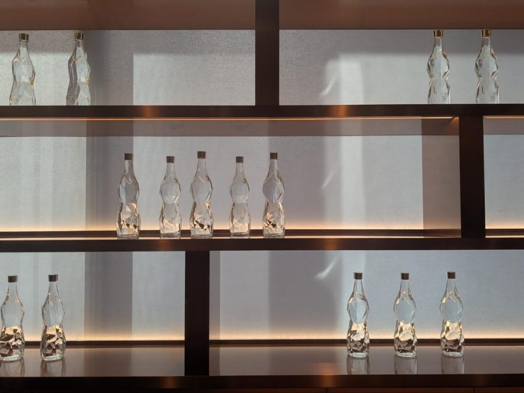 ReFa WATER Premium70 水 限定 インテリア ボトル ReFaブランドに