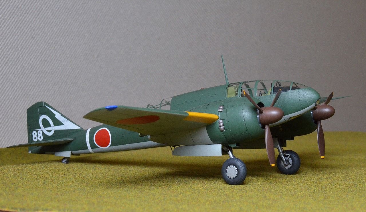 タミヤ1⁄48「百式司令部偵察機Ⅲ」完成品 百式司令