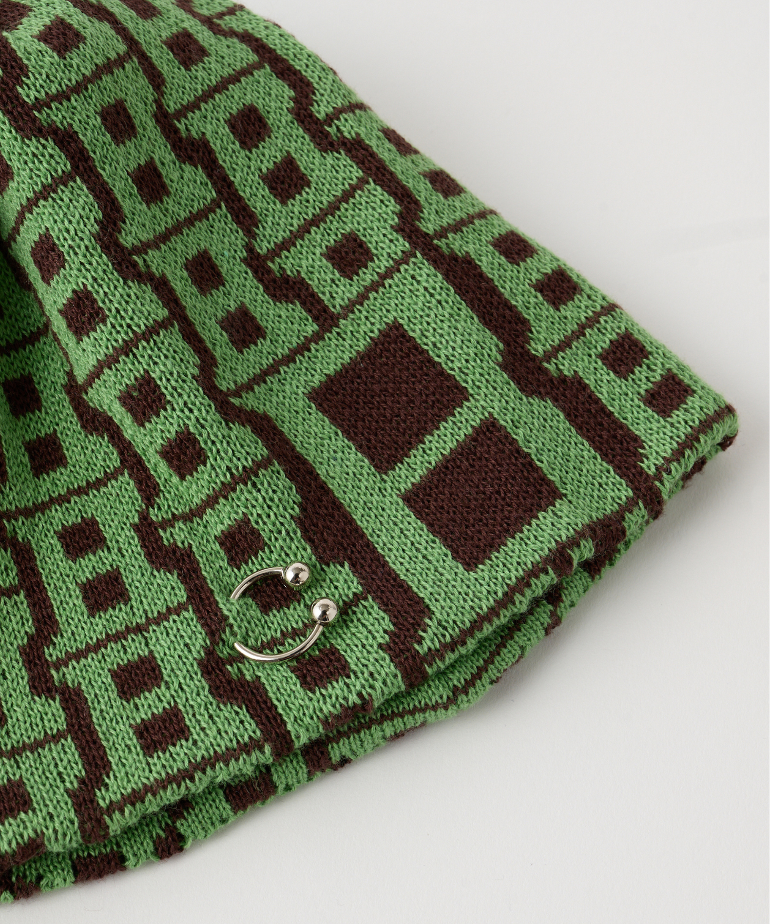 B LOGO JQ BEANIE – BEEDEN