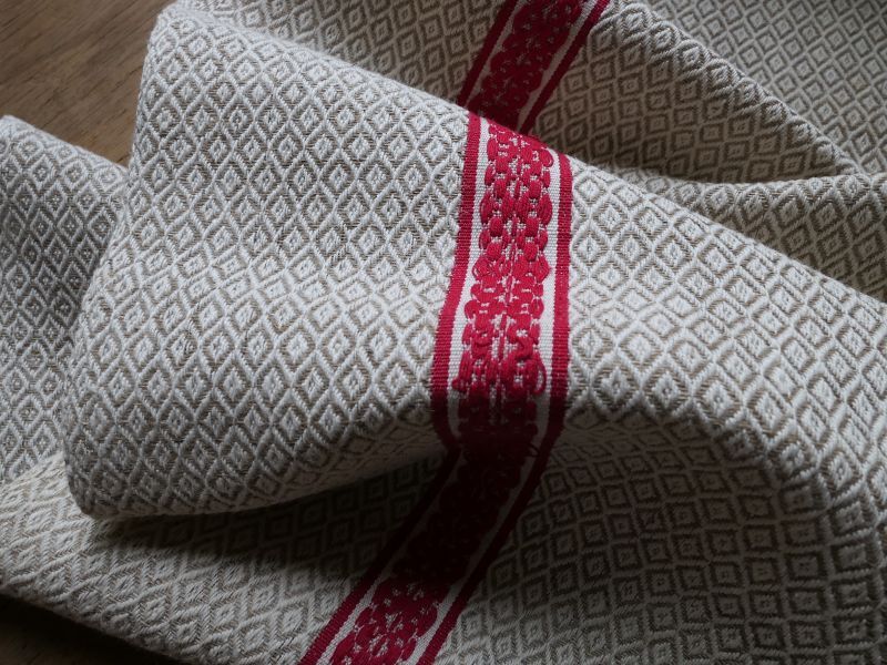 フランス アンティーク バスク織り ファブリック 赤糸刺繍 (在庫5→0