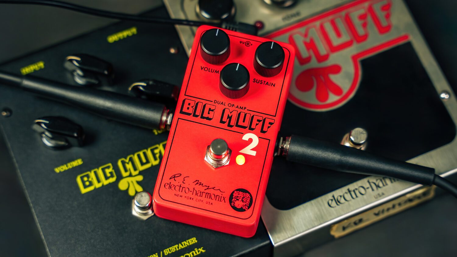 Big Muff Pi 2 | Dual Op-Amp Fuzz - Electro-Harmonix
