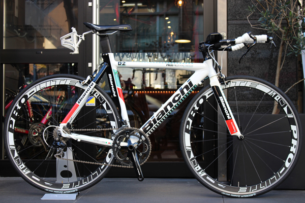 初めてのTTバイクに。Bianchi ビアンキ D2 PICO ALU CRONO TRIATHLON