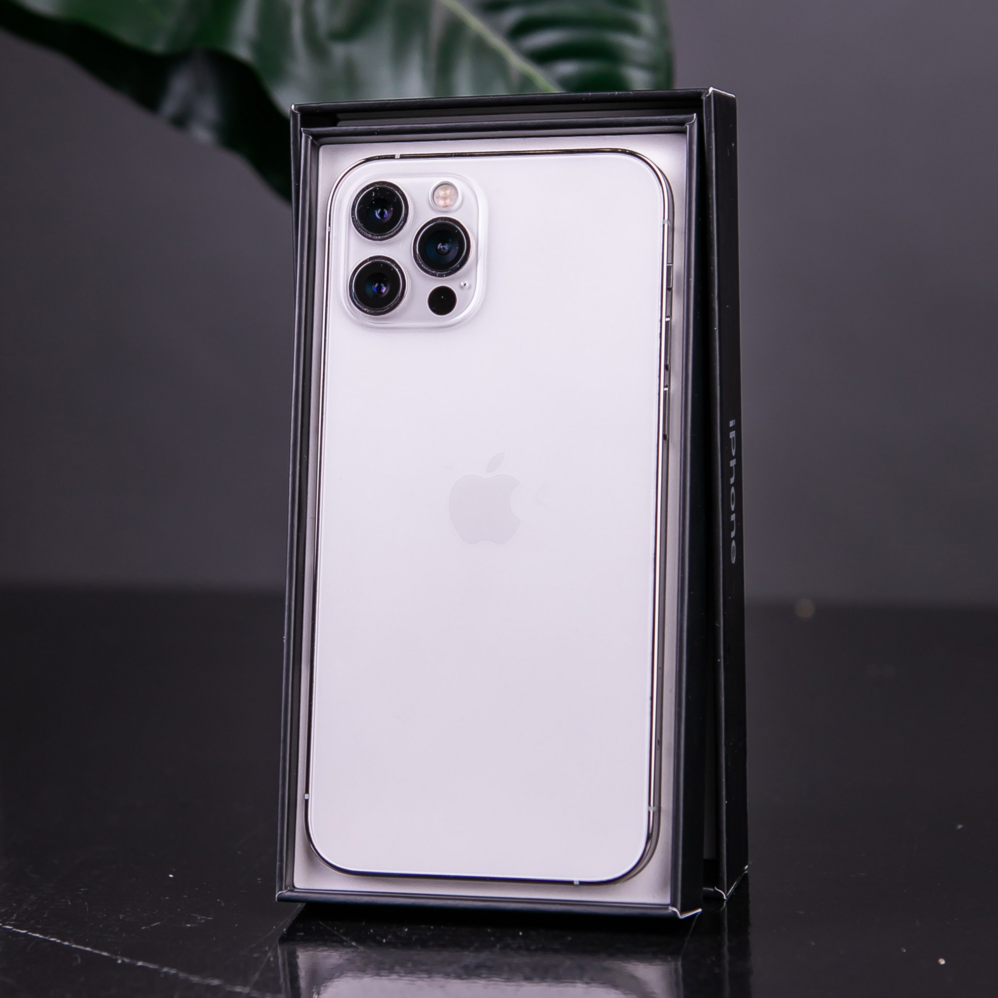 iPhone 12 Pro 卸売 シルバー 128G SIMフリー iPhone 12 Pro 128GB