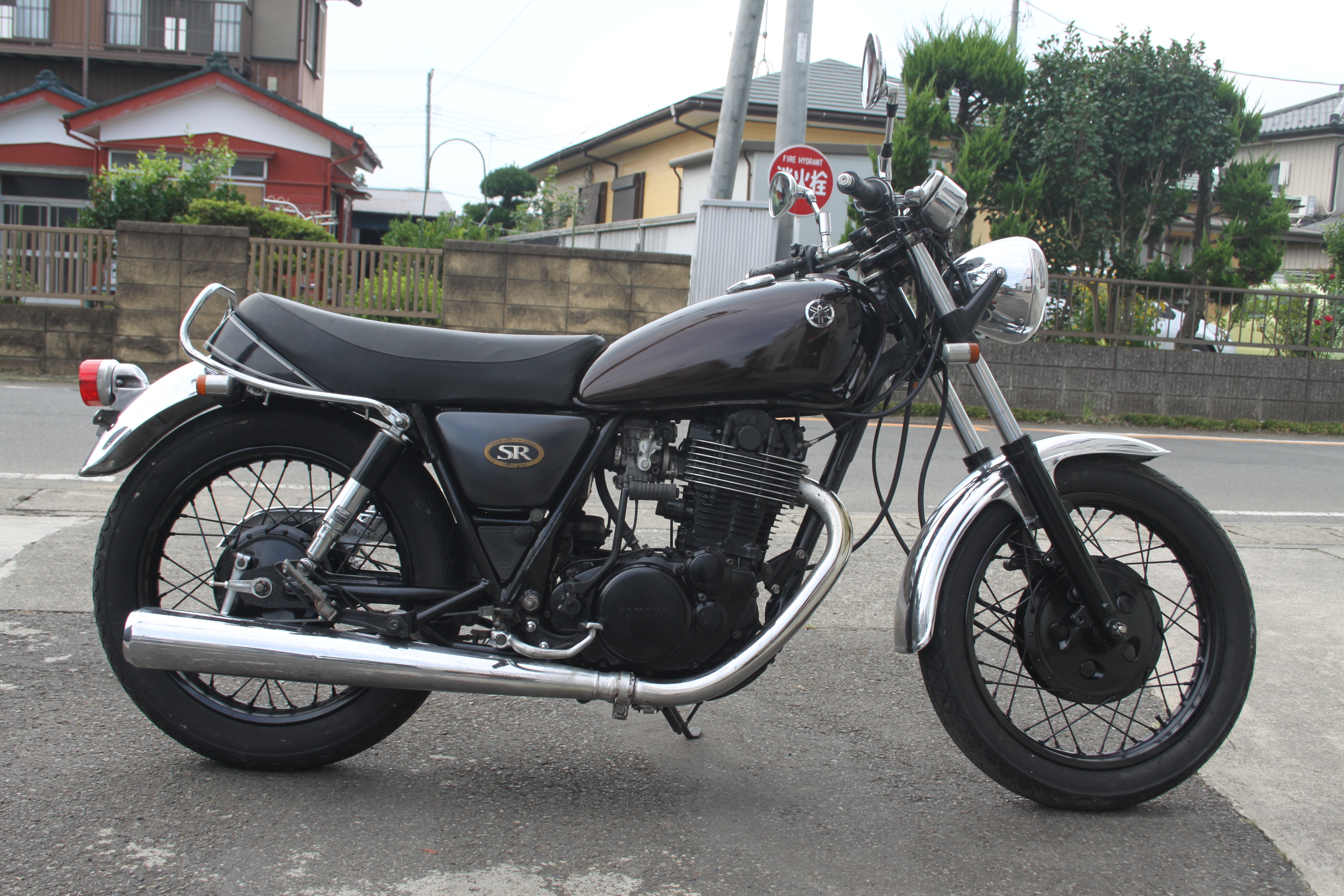 ヤマハ SR400 1JR カスタム ペイント タンク茶ライン黒 NEWペイント