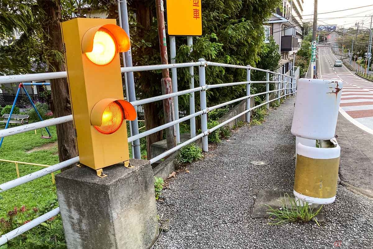 ブリンカーライト（障害物表示灯）