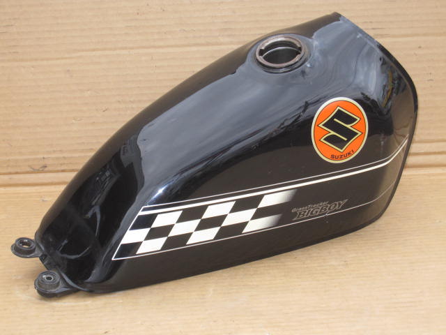 スズキ グラストラッカービッグボーイ NJ4DA 純正タンク