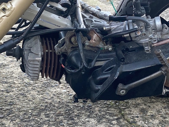 ホンダ ライブディオの部品取り車が入荷しました。 | バイクパーツの