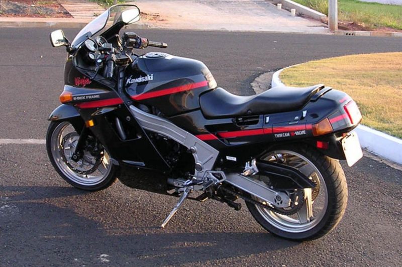 激レア！？ 1990 Kawasaki ZX-7 – Iconic Motorbike Auctions