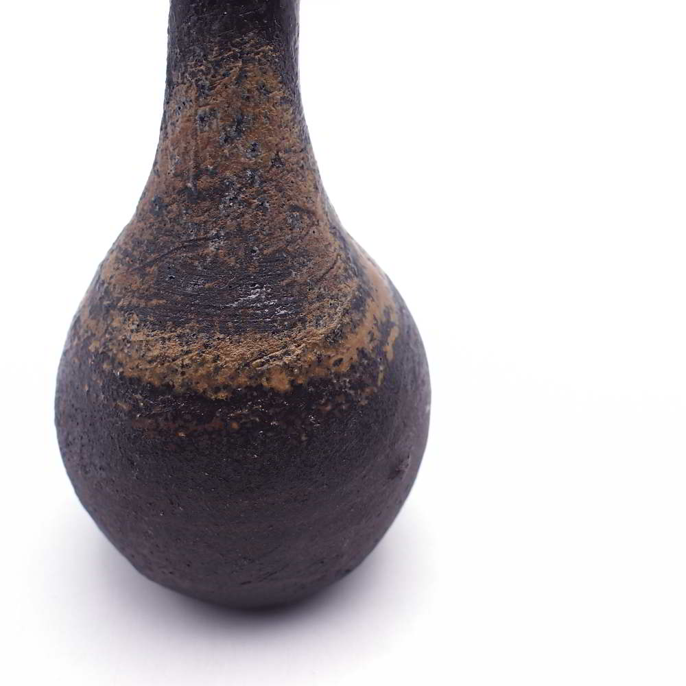 備前焼鶴首徳利（桐箱入）作家：多久 守 - 備前焼通販ギャラリーしょうざん