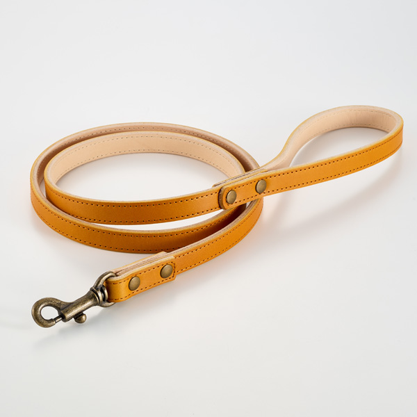 ボンビアルコン オンラインショップ / 栃木レザー リード キャメル