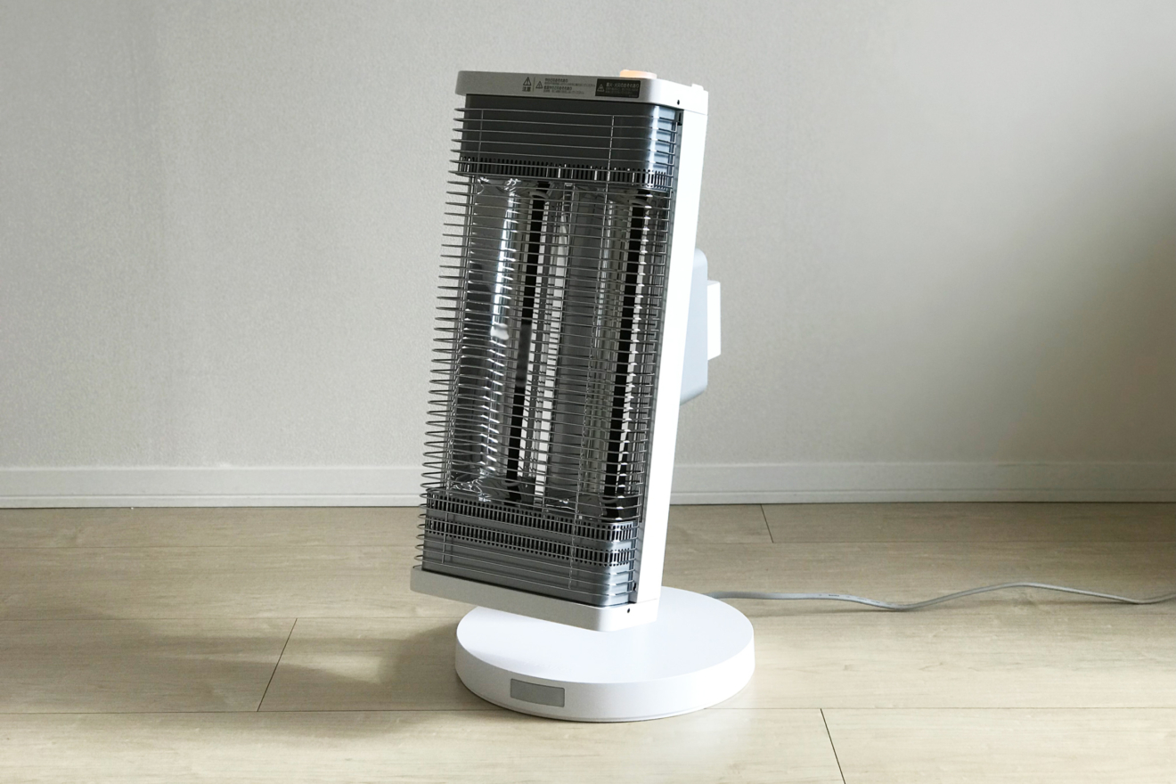 ダイキン 遠赤外線暖房機 セラムヒート ERFT11YS-T 2021年製 【公式通販】